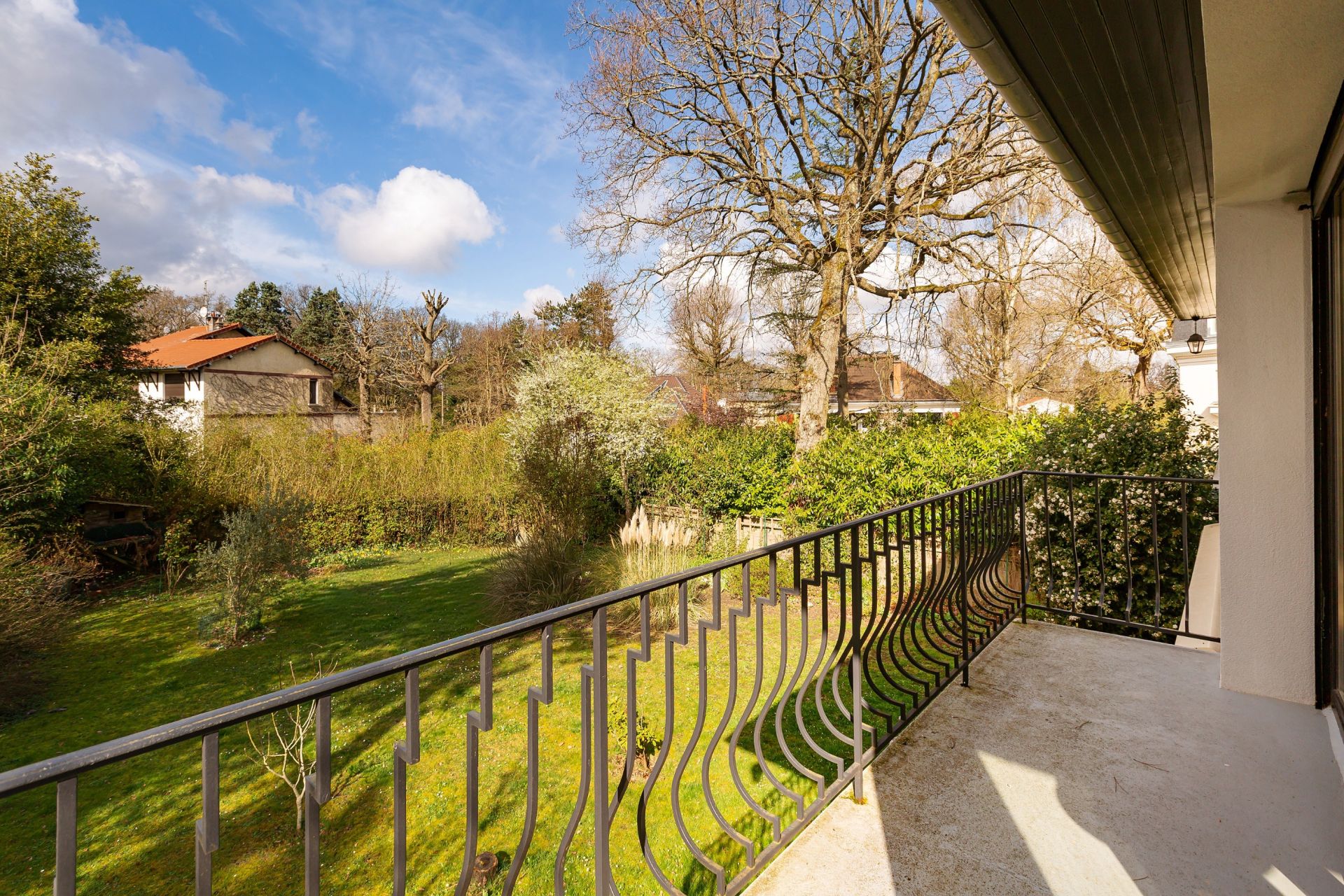 maison de luxe 10 Pièces en vente sur LA CELLE ST CLOUD (78170)