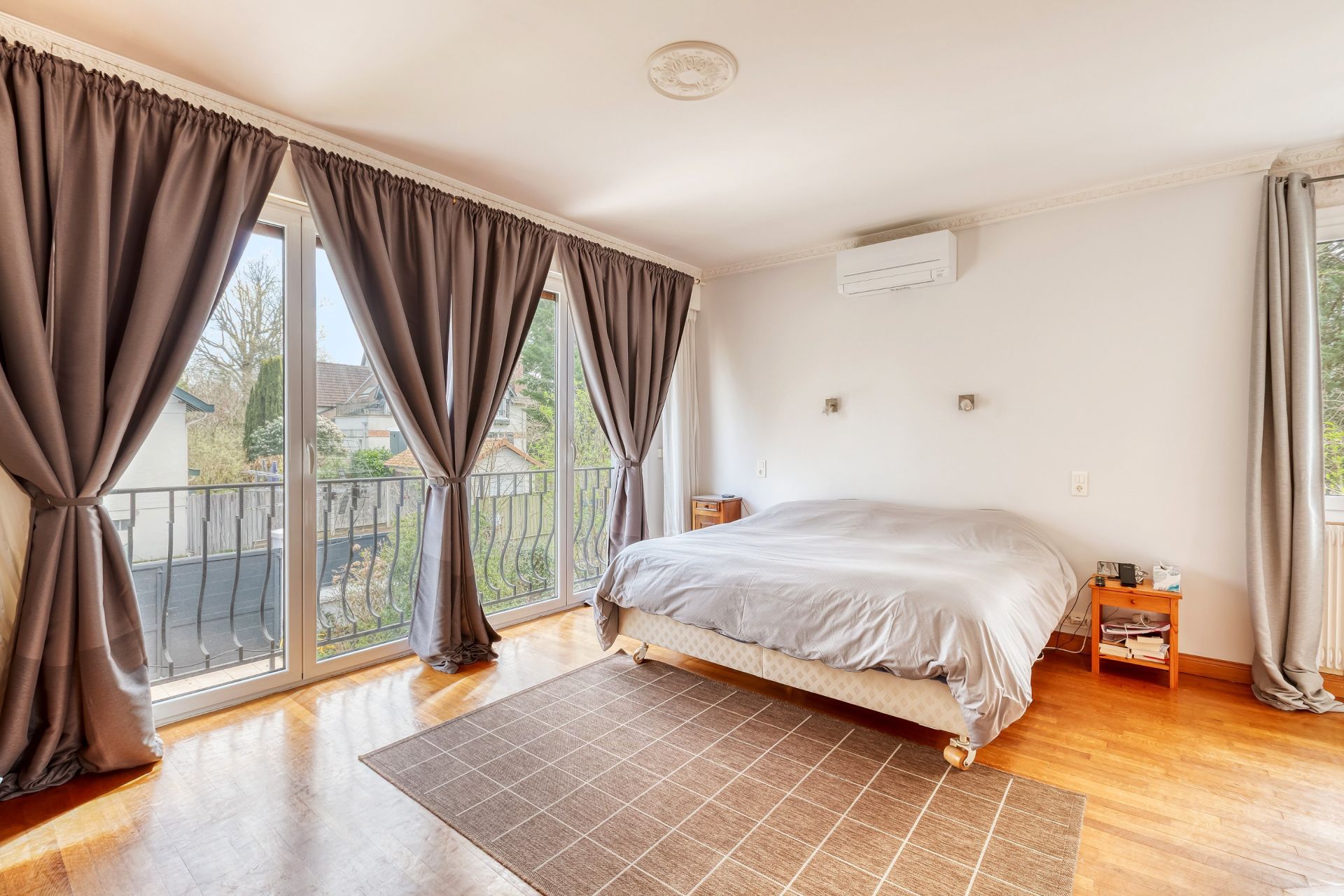 maison de luxe 10 Pièces en vente sur LA CELLE ST CLOUD (78170)