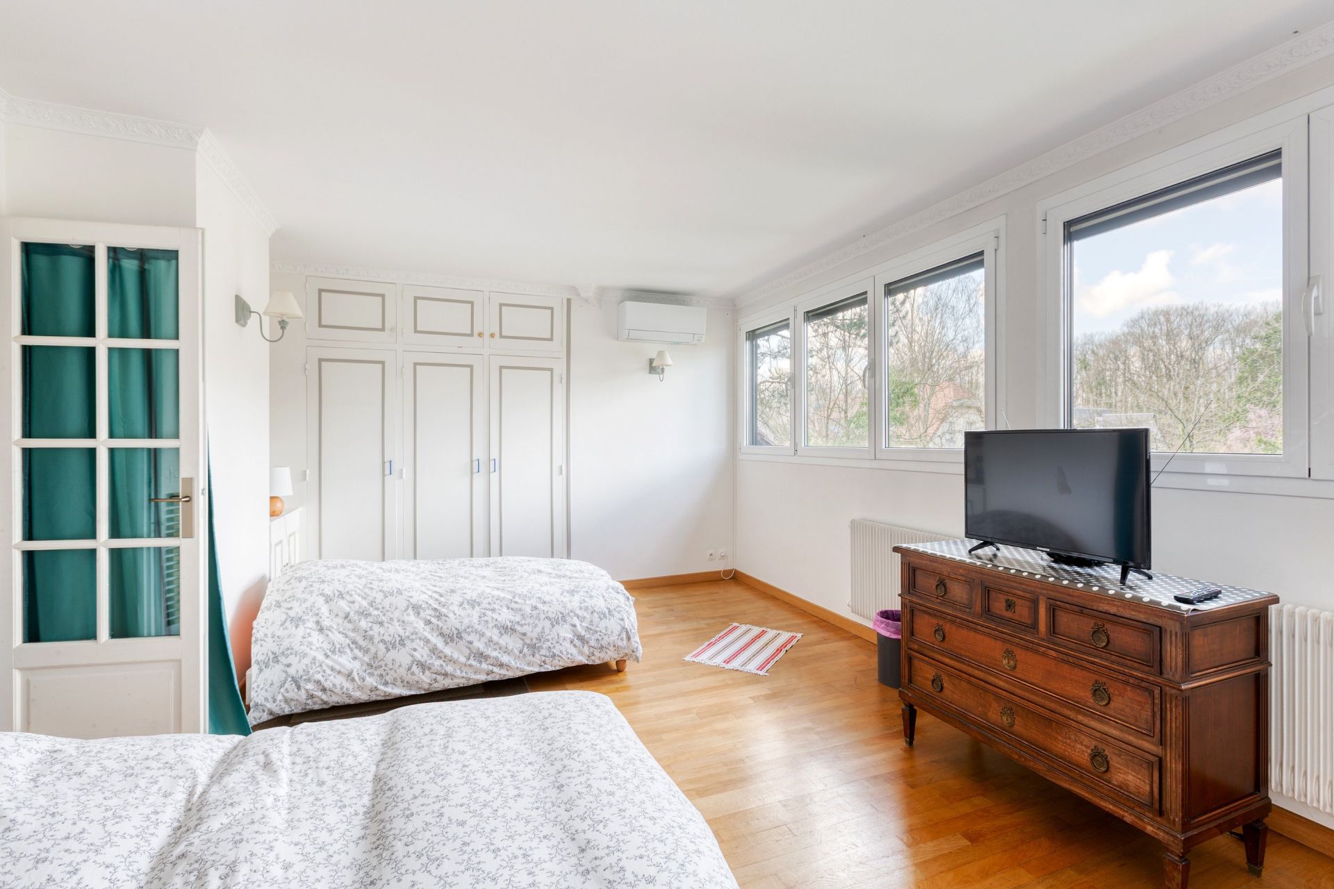 maison de luxe 10 Pièces en vente sur LA CELLE ST CLOUD (78170)