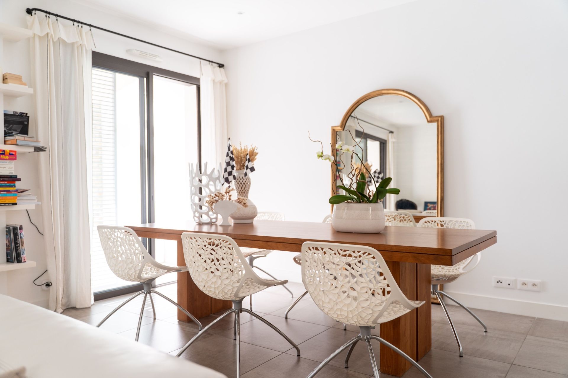 luxury apartment 4 Rooms for sale on ROYAN (17200)