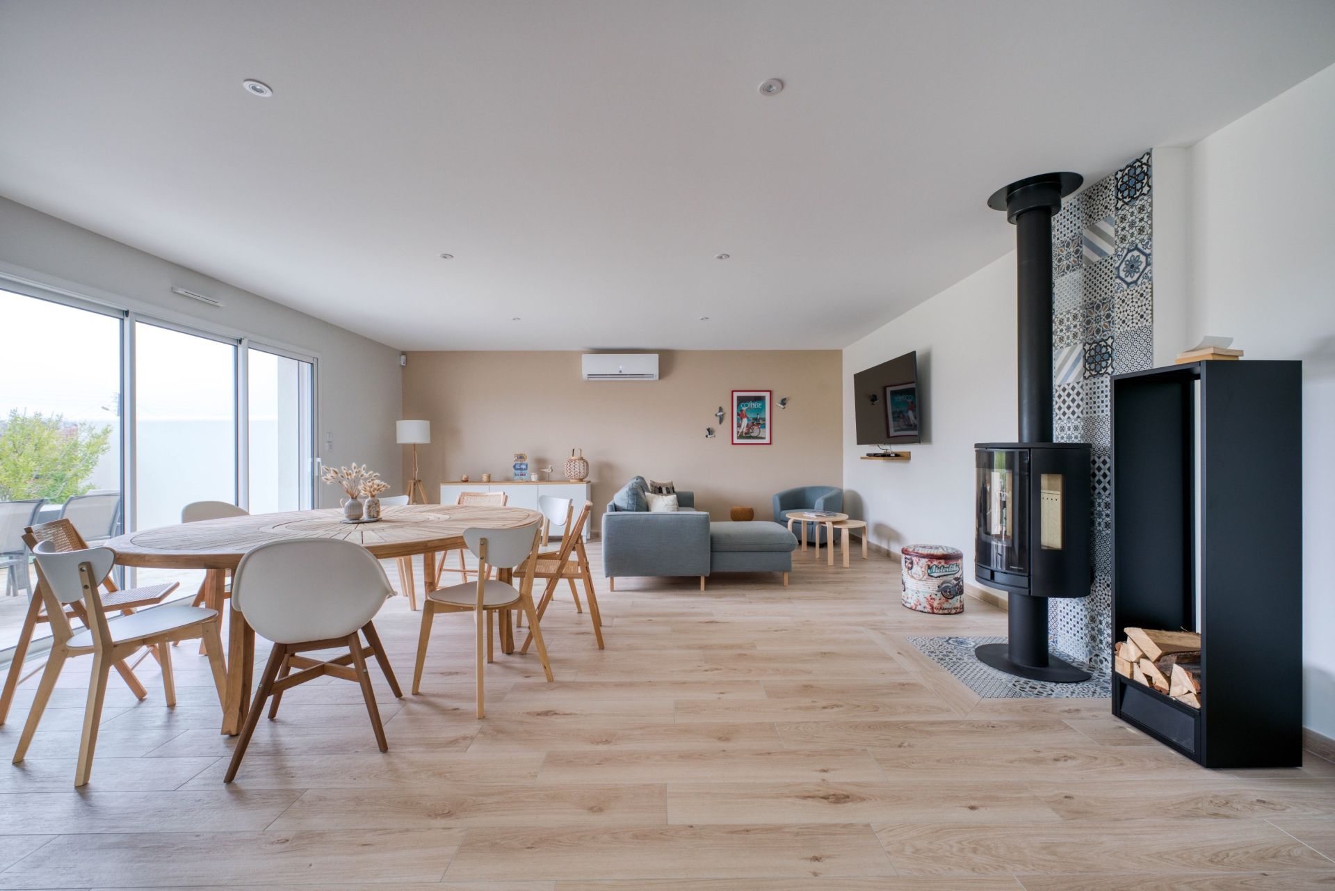 luxury house 5 Rooms for sale on LA COTINIERE (17310)