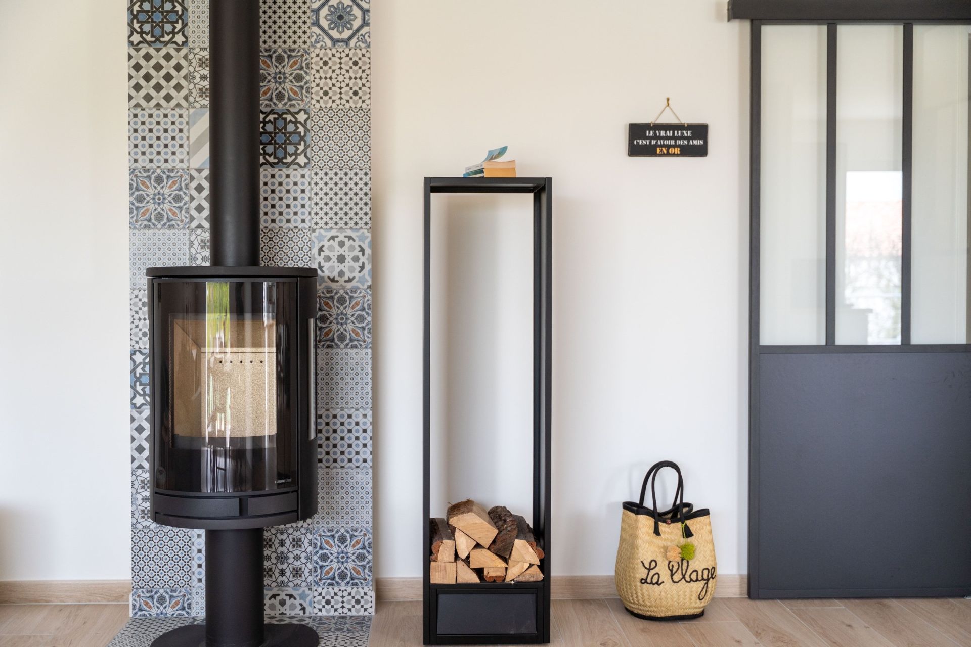 luxury house 5 Rooms for sale on LA COTINIERE (17310)