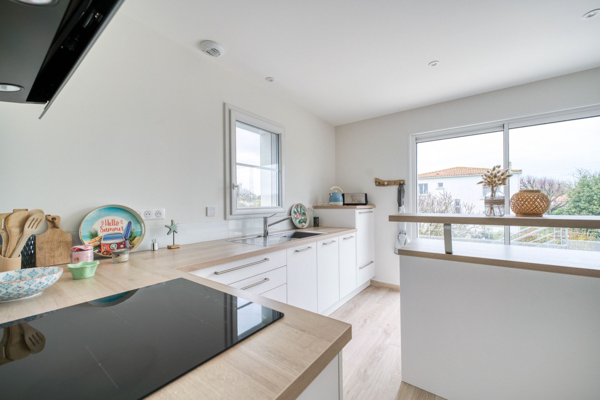 luxury house 5 Rooms for sale on LA COTINIERE (17310)