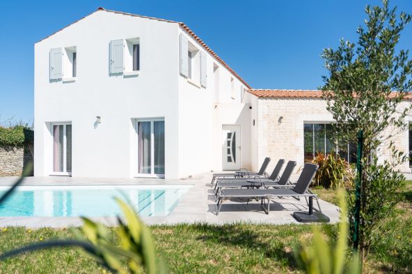 Sale Luxury house Saint-Georges-d'Oléron 8&nbsp;Rooms 184&nbsp;m²