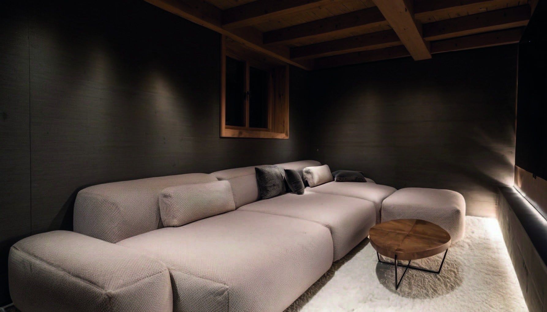 luxury chalet 11 Rooms for sale on LE MONETIER LES BAINS (05220)