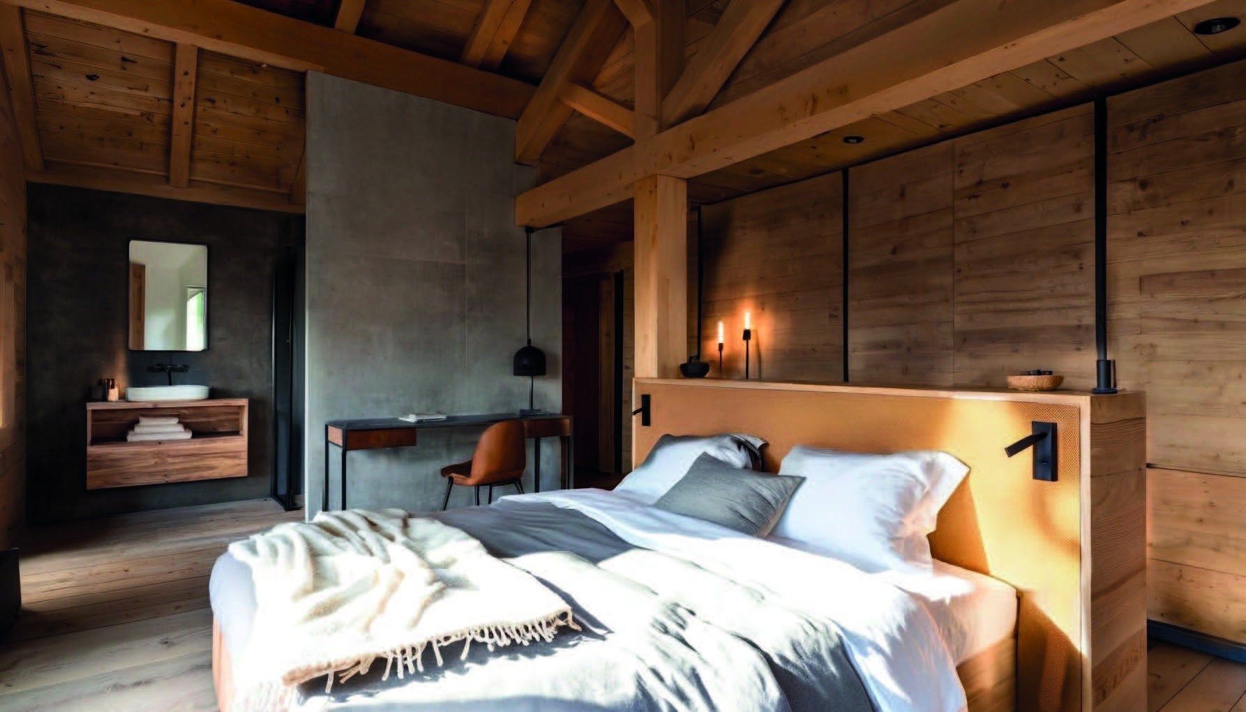 luxury chalet 11 Rooms for sale on LE MONETIER LES BAINS (05220)