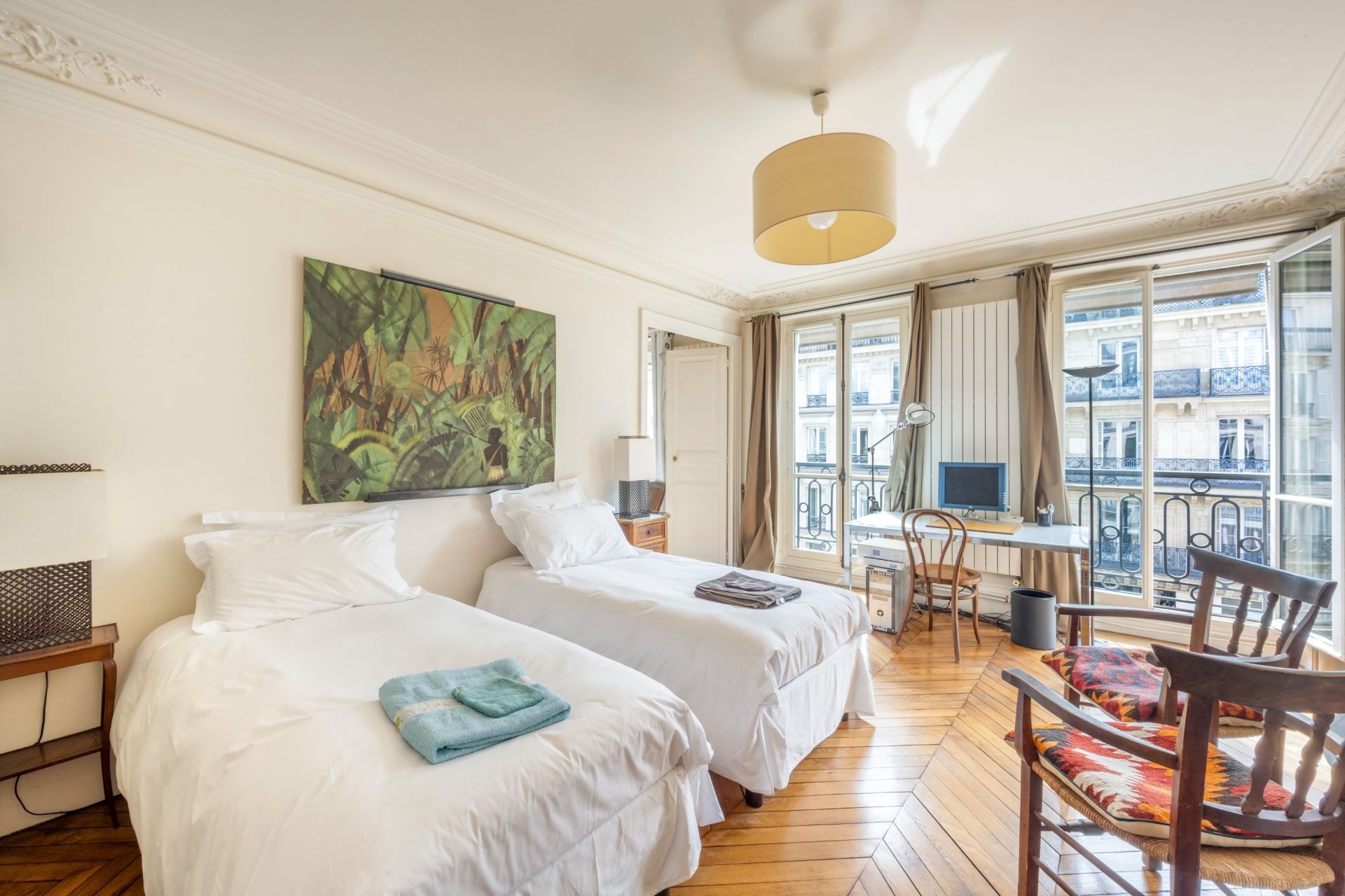 luxury apartment 4 Rooms for sale on PARIS (75003)