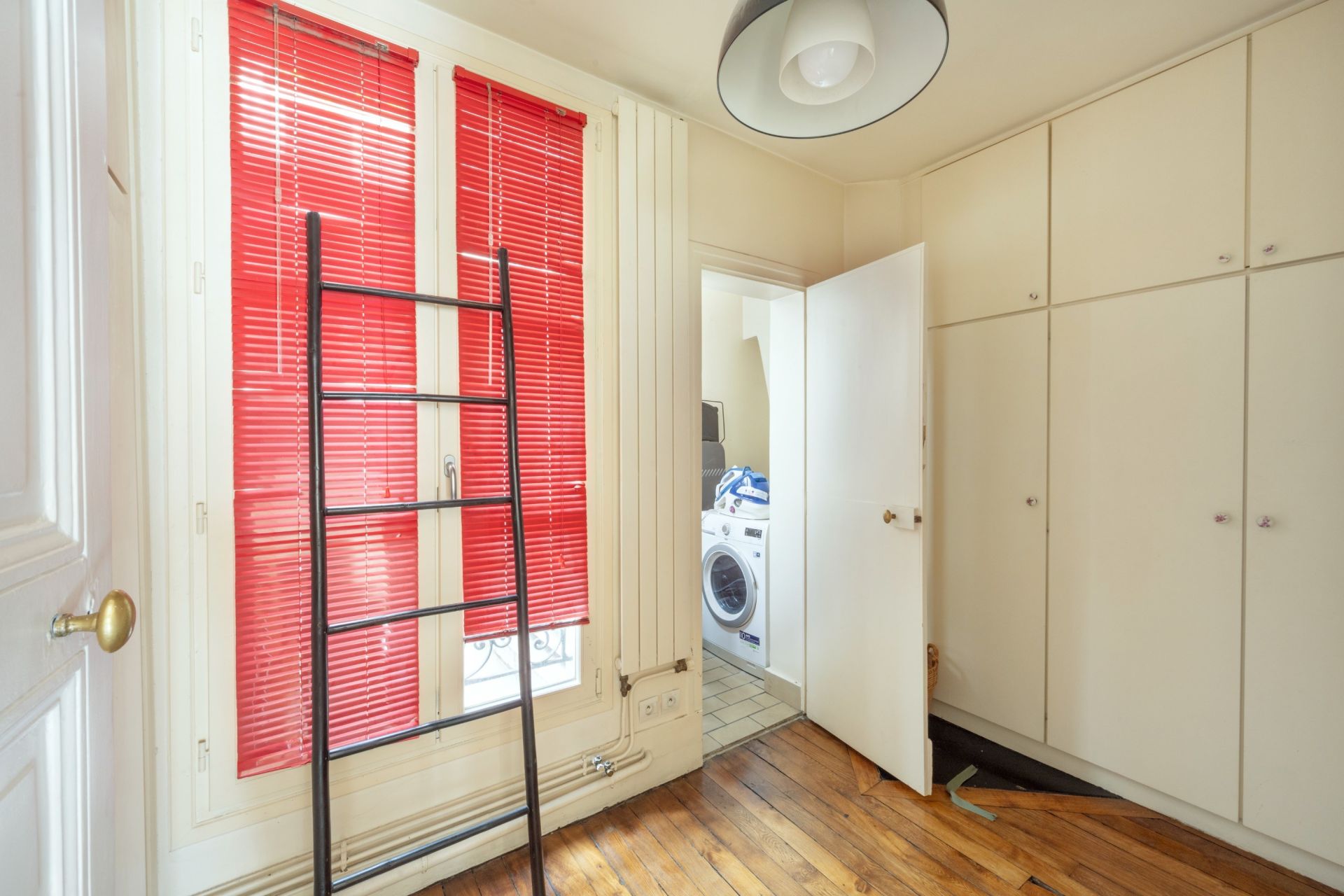 luxury apartment 4 Rooms for sale on PARIS (75003)