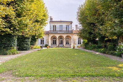 Vente Maison de luxe Bordeaux 10&nbsp;Pièces 350&nbsp;m²