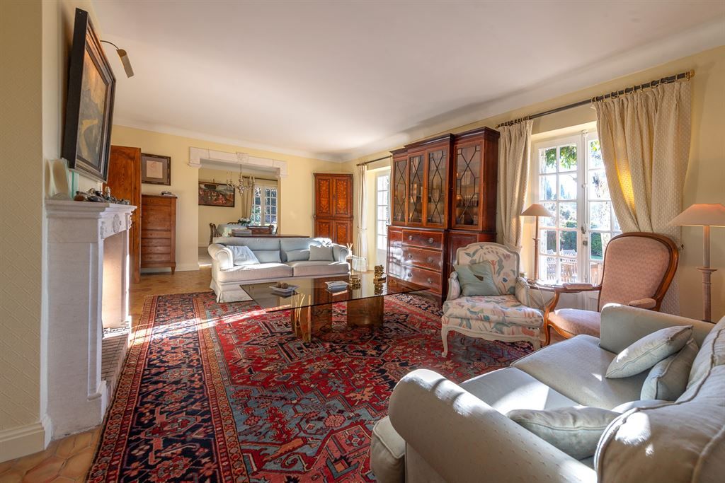 bastide 12 Rooms for sale on CHATEAUNEUF GRASSE (06740)