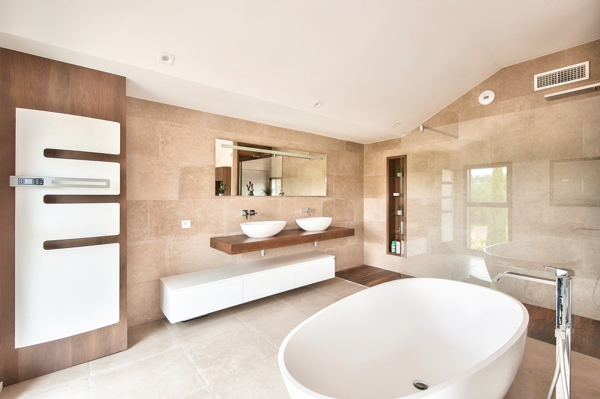 luxury house 6 Rooms for sale on AIX EN PROVENCE (13100)