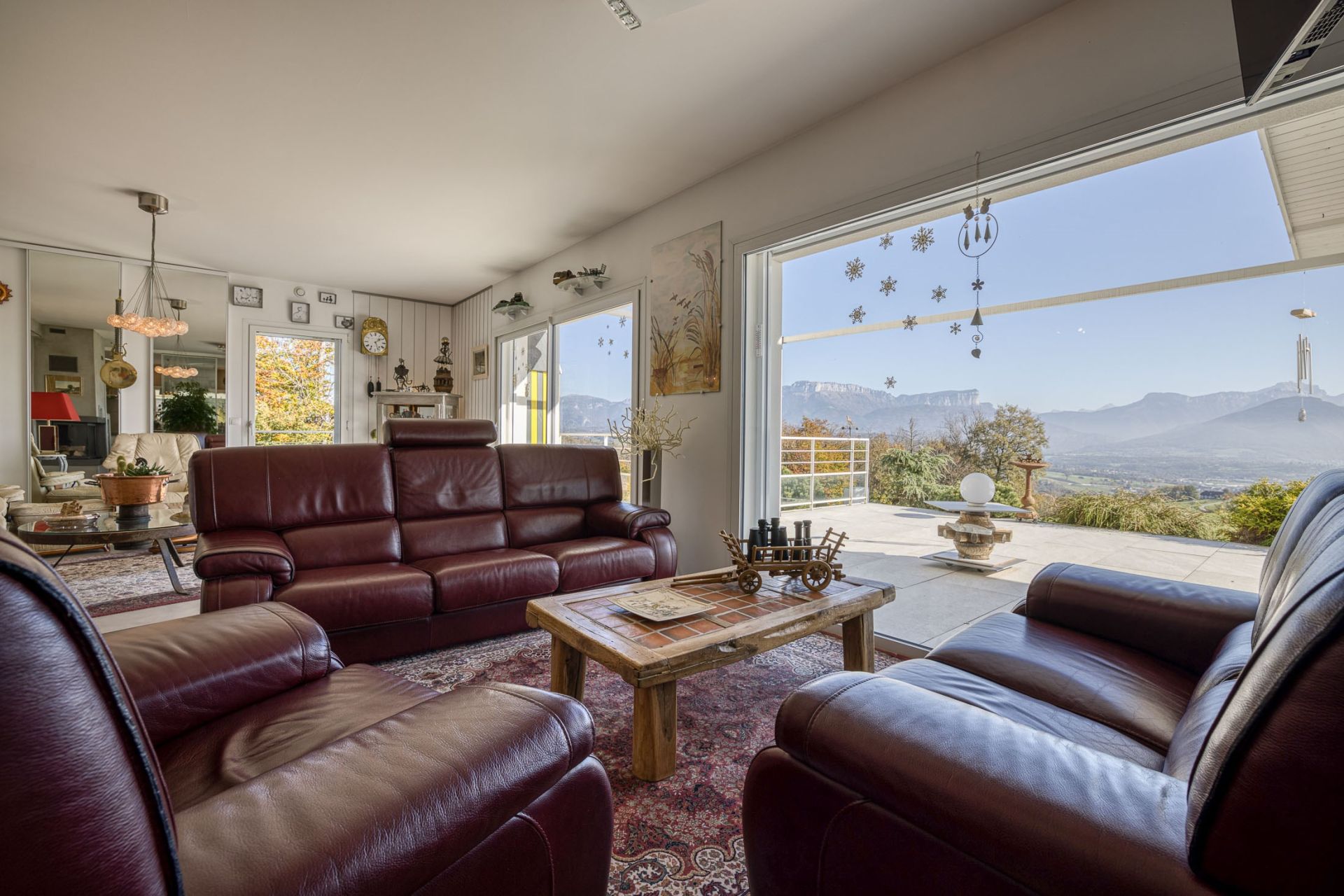 luxury house 7 Rooms for sale on PRINGY (74370)