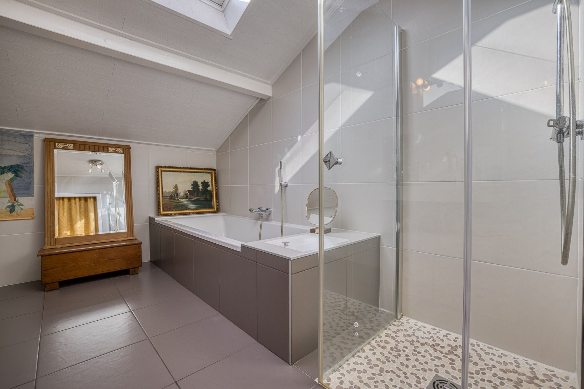 luxury house 7 Rooms for sale on PRINGY (74370)