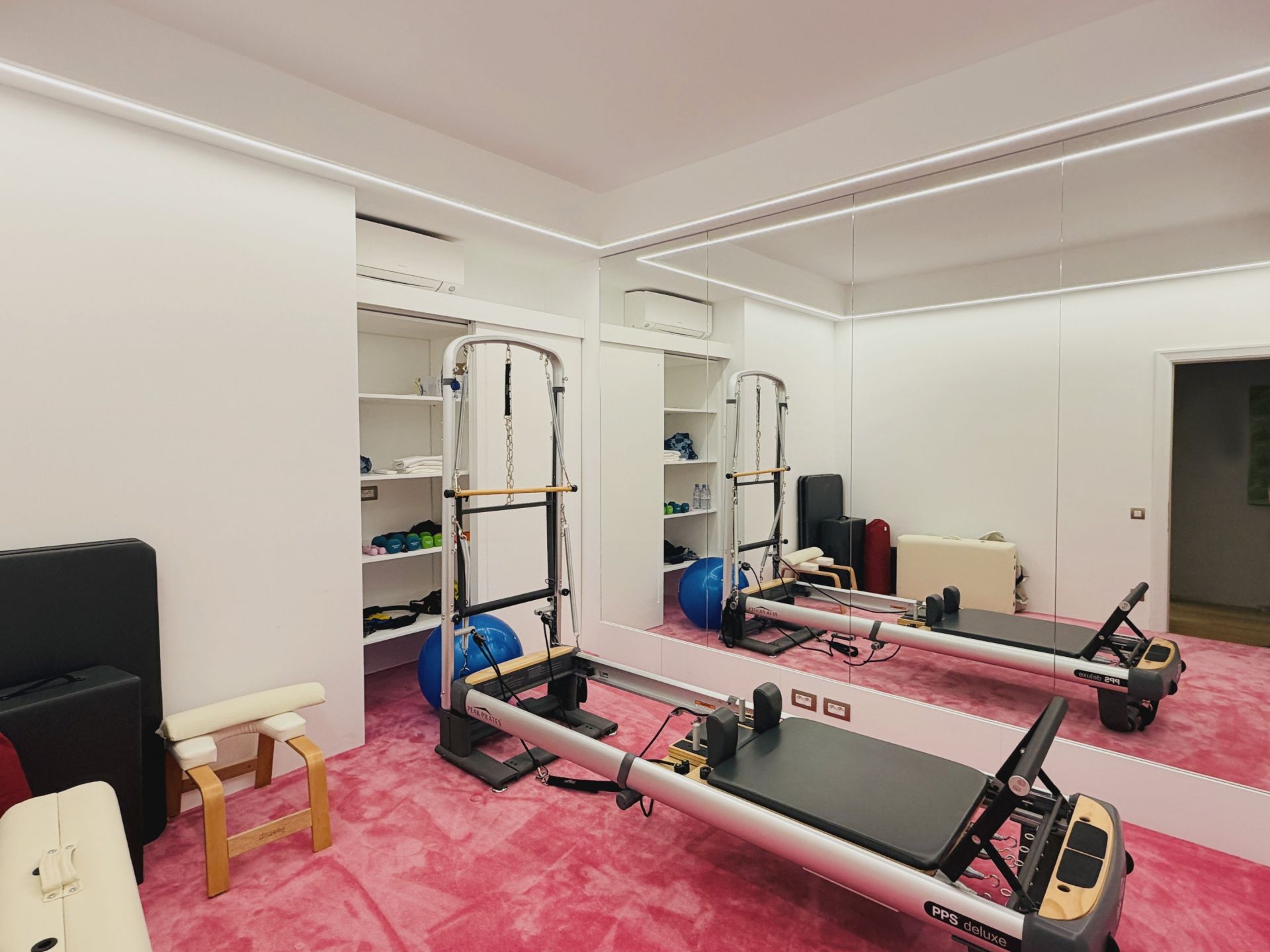 luxury apartment 6 Rooms for sale on MONACO (98000)