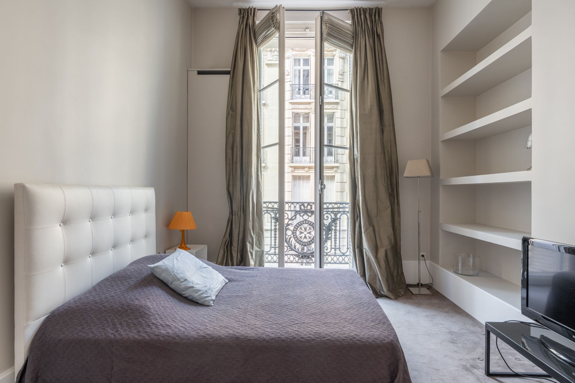 luxury apartment 3 Rooms for sale on PARIS (75008)