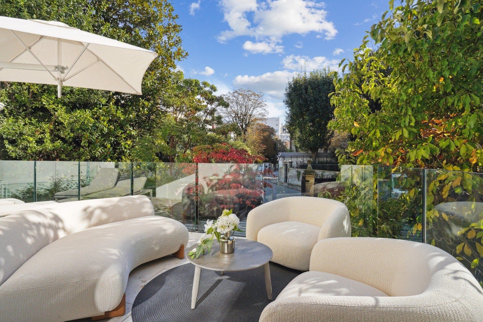 hôtel particulier 12 Pièces en vente sur PARIS (75116)