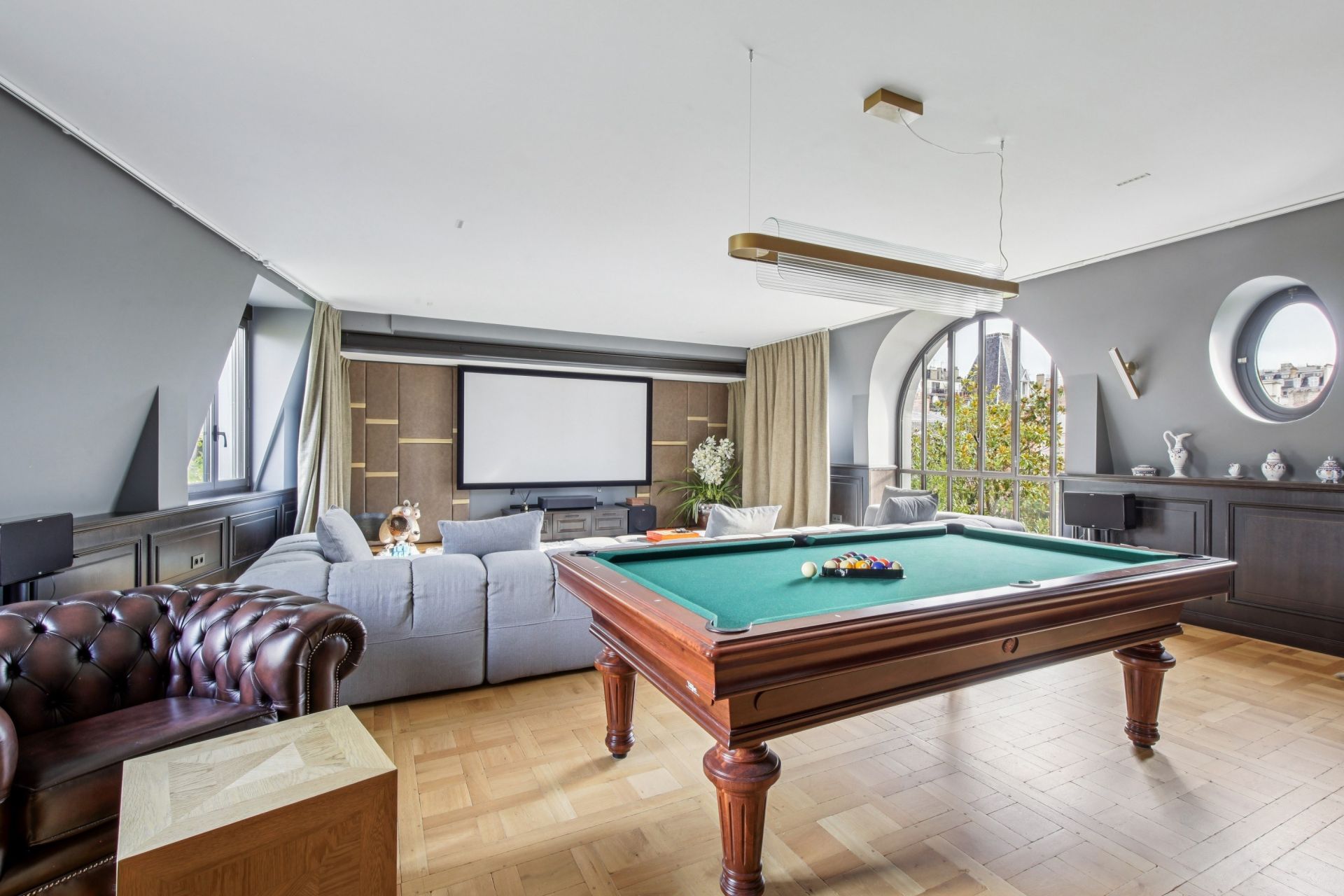 hôtel particulier 12 Pièces en vente sur PARIS (75116)