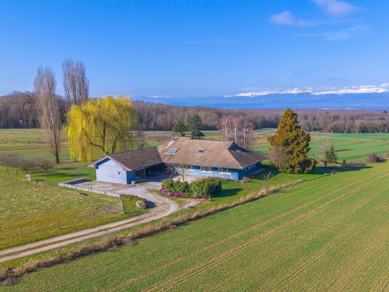 maison de luxe 9 Pièces en vente sur LOISIN (74140)