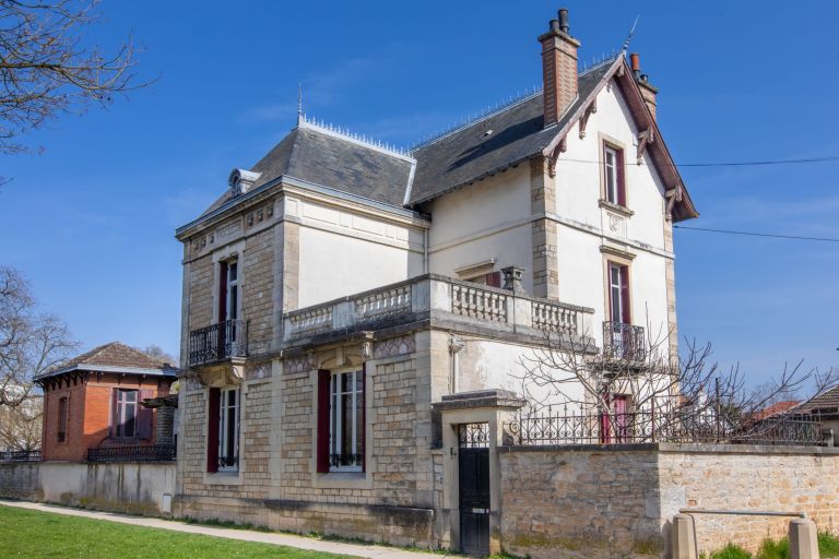 maison de luxe 8 Pièces en vente sur DIJON (21000)