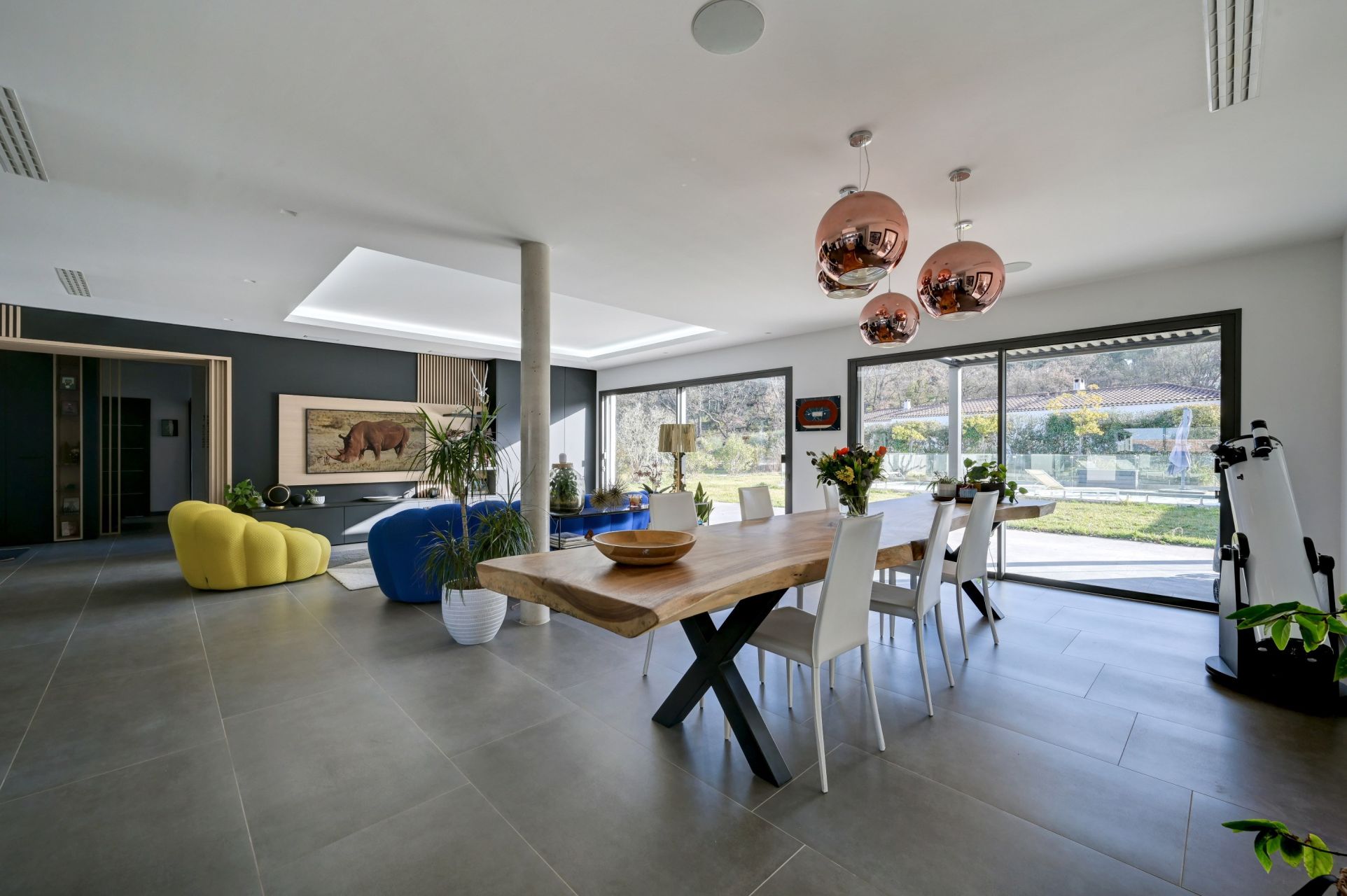 luxury house 7 Rooms for sale on AIX EN PROVENCE (13100)