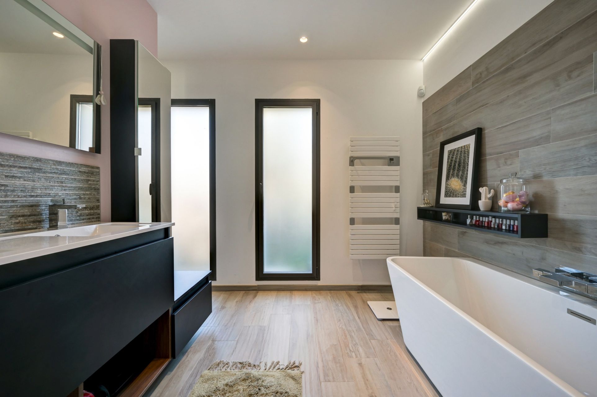 luxury house 7 Rooms for sale on AIX EN PROVENCE (13100)