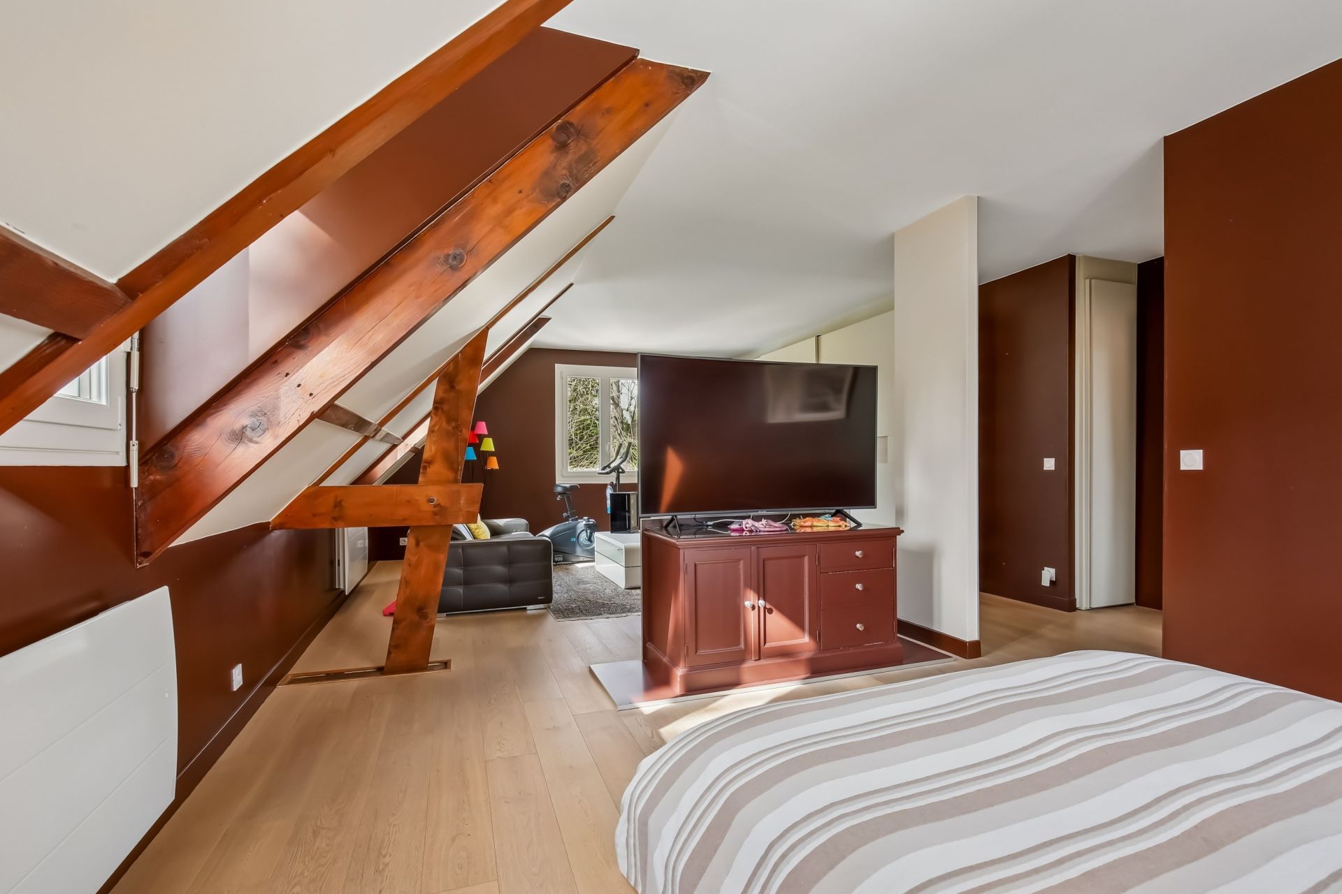 maison de luxe 10 Pièces en vente sur LOUVECIENNES (78430)