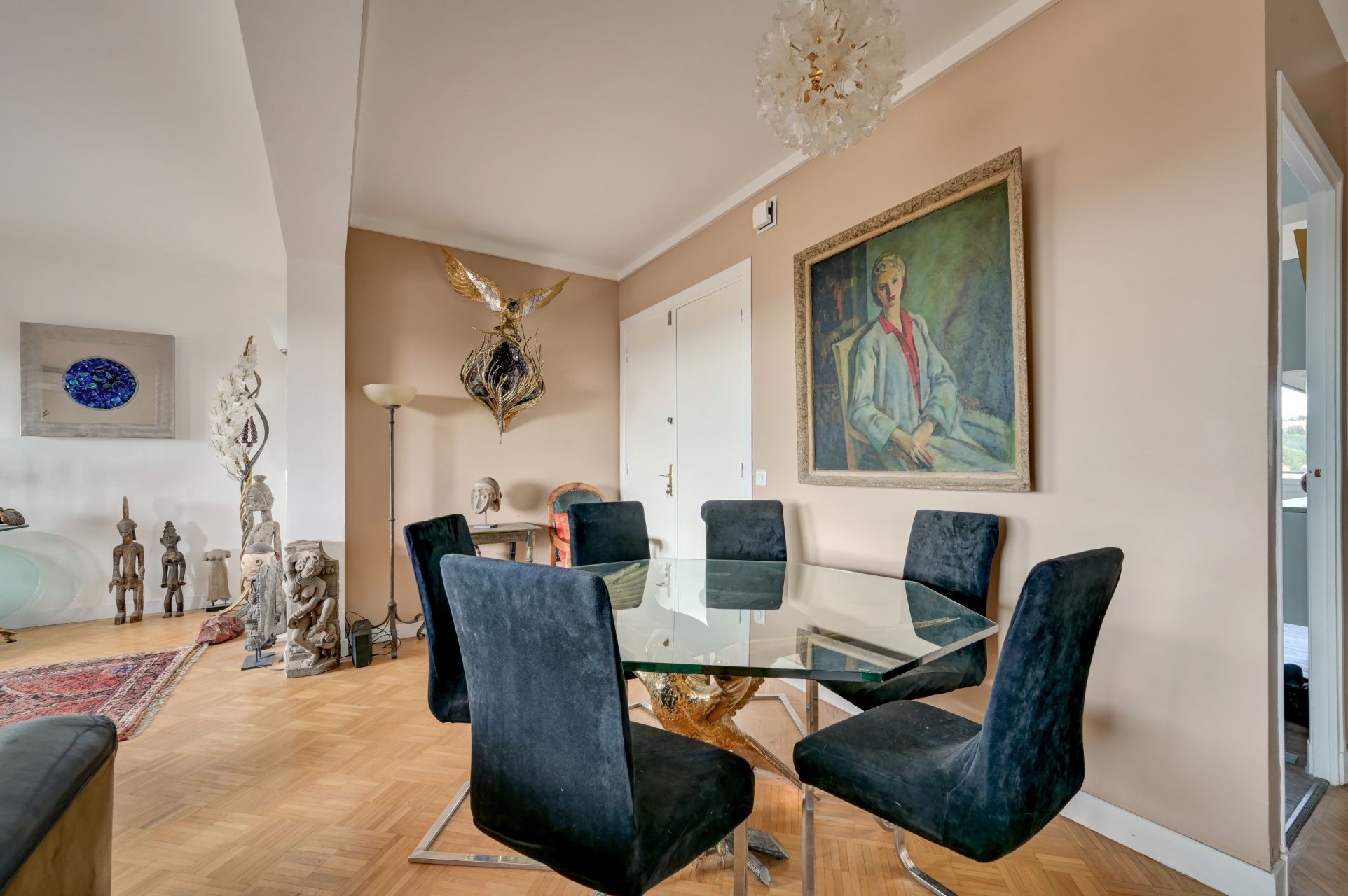 luxury apartment 5 Rooms for sale on AIX EN PROVENCE (13100)