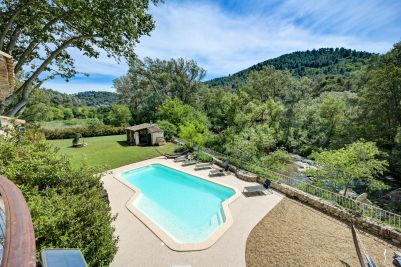Sale Luxury house Ventabren 7&nbsp;Rooms 218&nbsp;m²