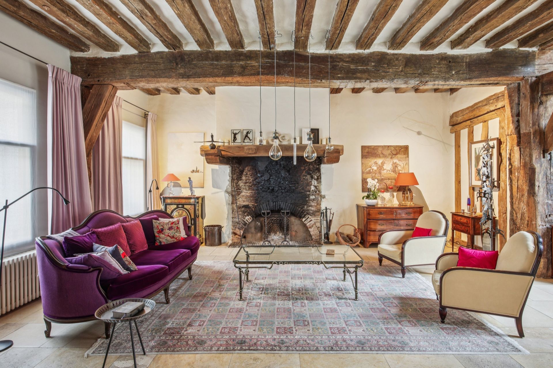 luxury house 9 Rooms for sale on MONTFORT L AMAURY (78490)