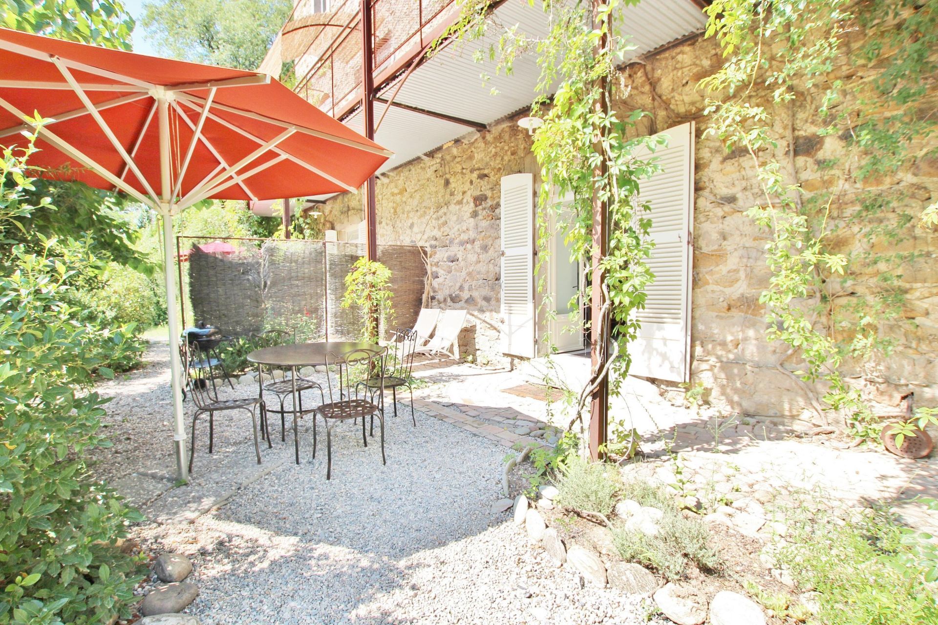 propriété de luxe 19 Pièces en vente sur LES VANS (07140)