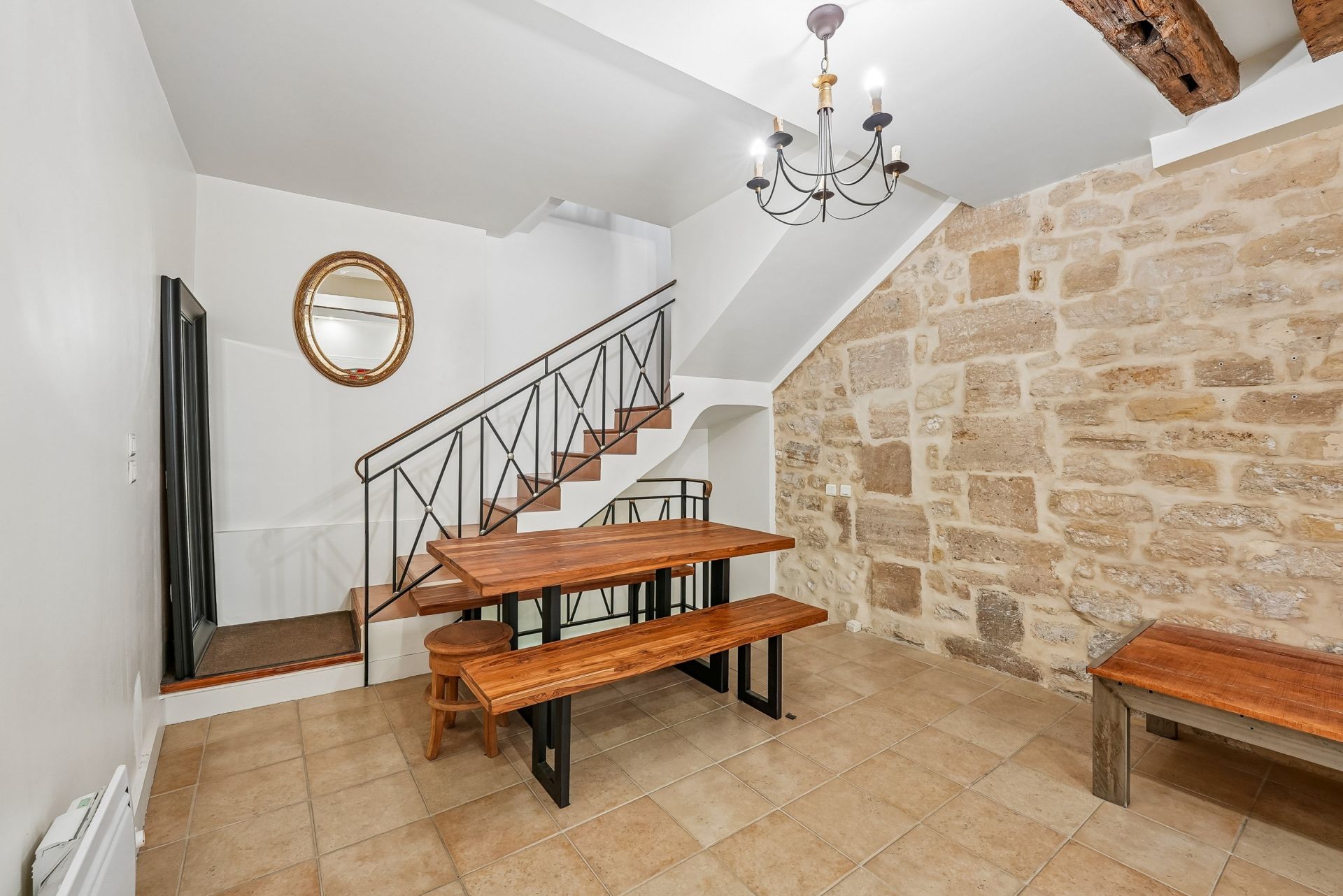 luxury house 3 Rooms for sale on PARIS (75002)