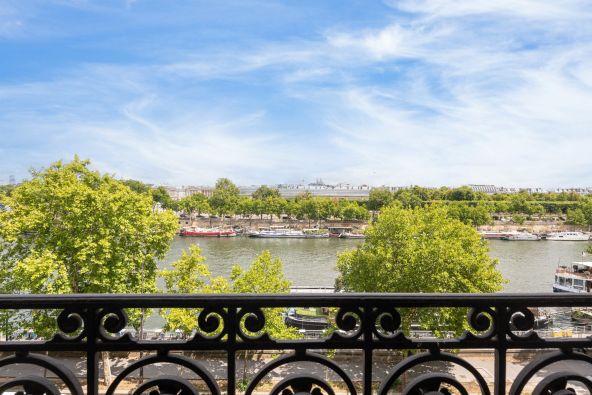 Vente Appartement de luxe Paris 7 10&nbsp;Pièces 384&nbsp;m²