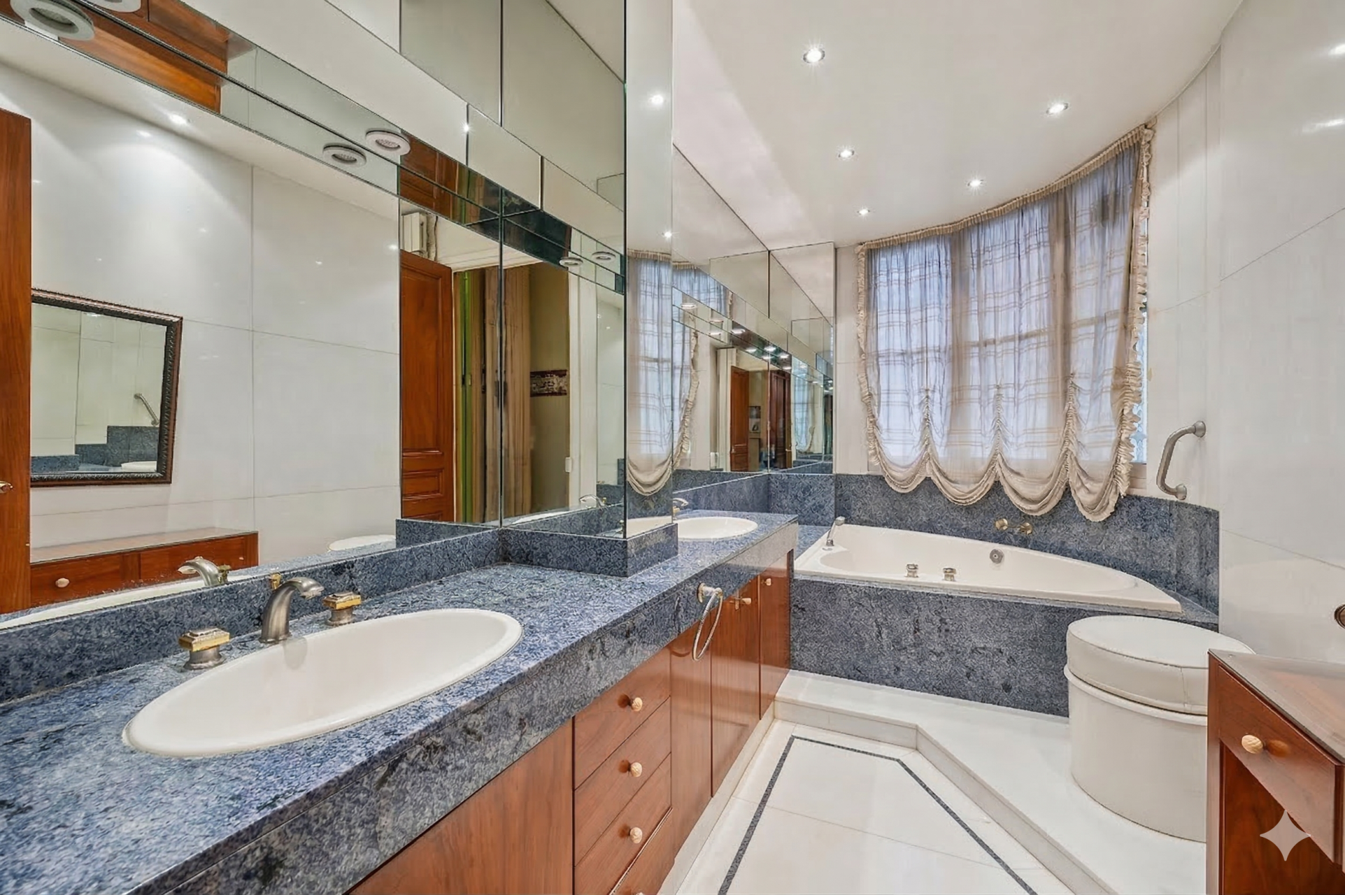 appartement de luxe 5 Pièces en vente sur PARIS (75016)