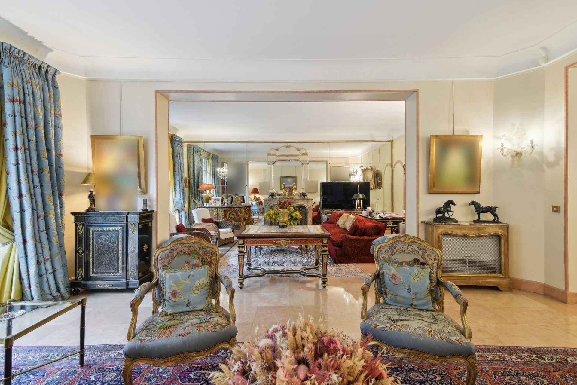 luxury apartment 6 Rooms for sale on PARIS (75016)