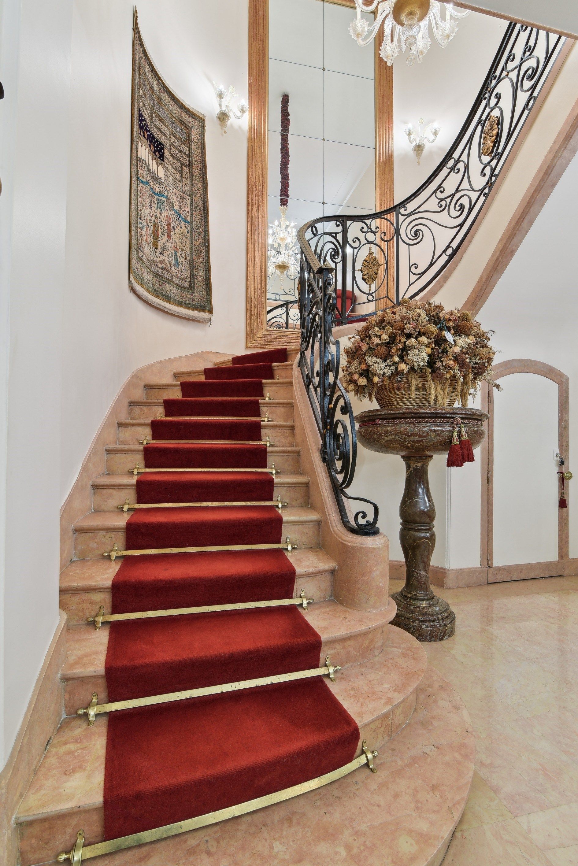 luxury apartment 6 Rooms for sale on PARIS (75016)