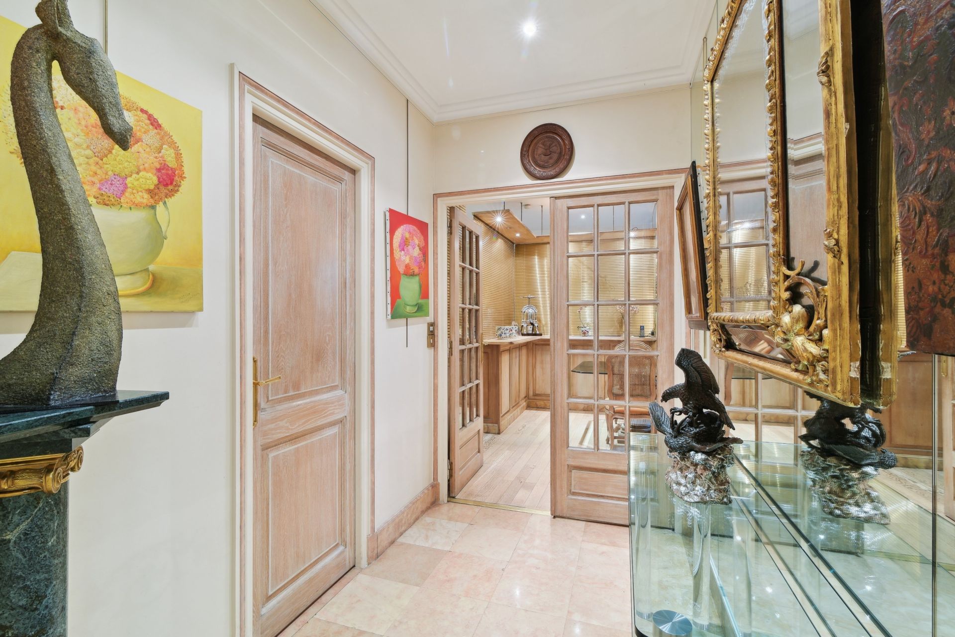 luxury apartment 6 Rooms for sale on PARIS (75016)