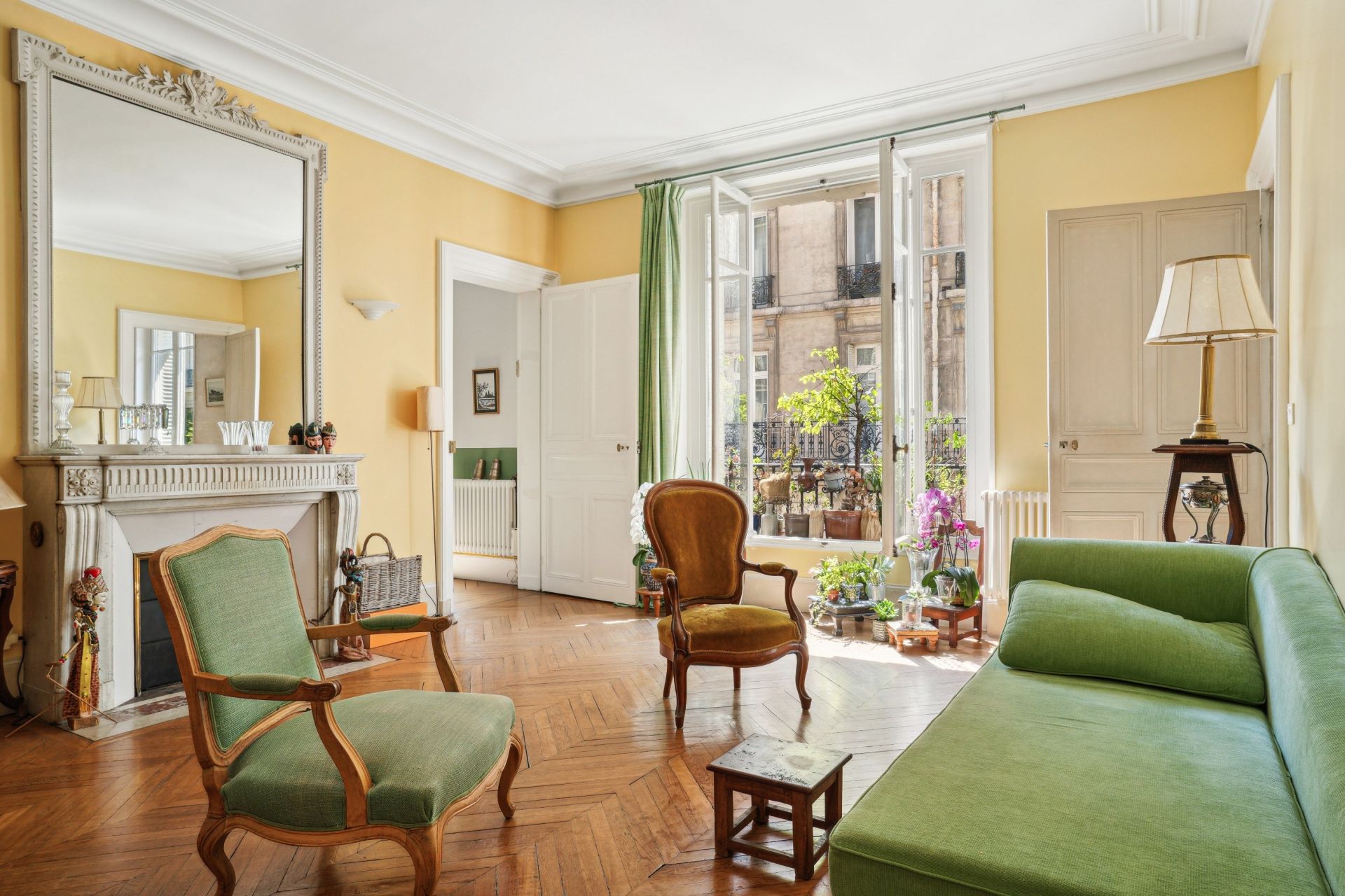 luxury apartment 5 Rooms for sale on PARIS (75006)