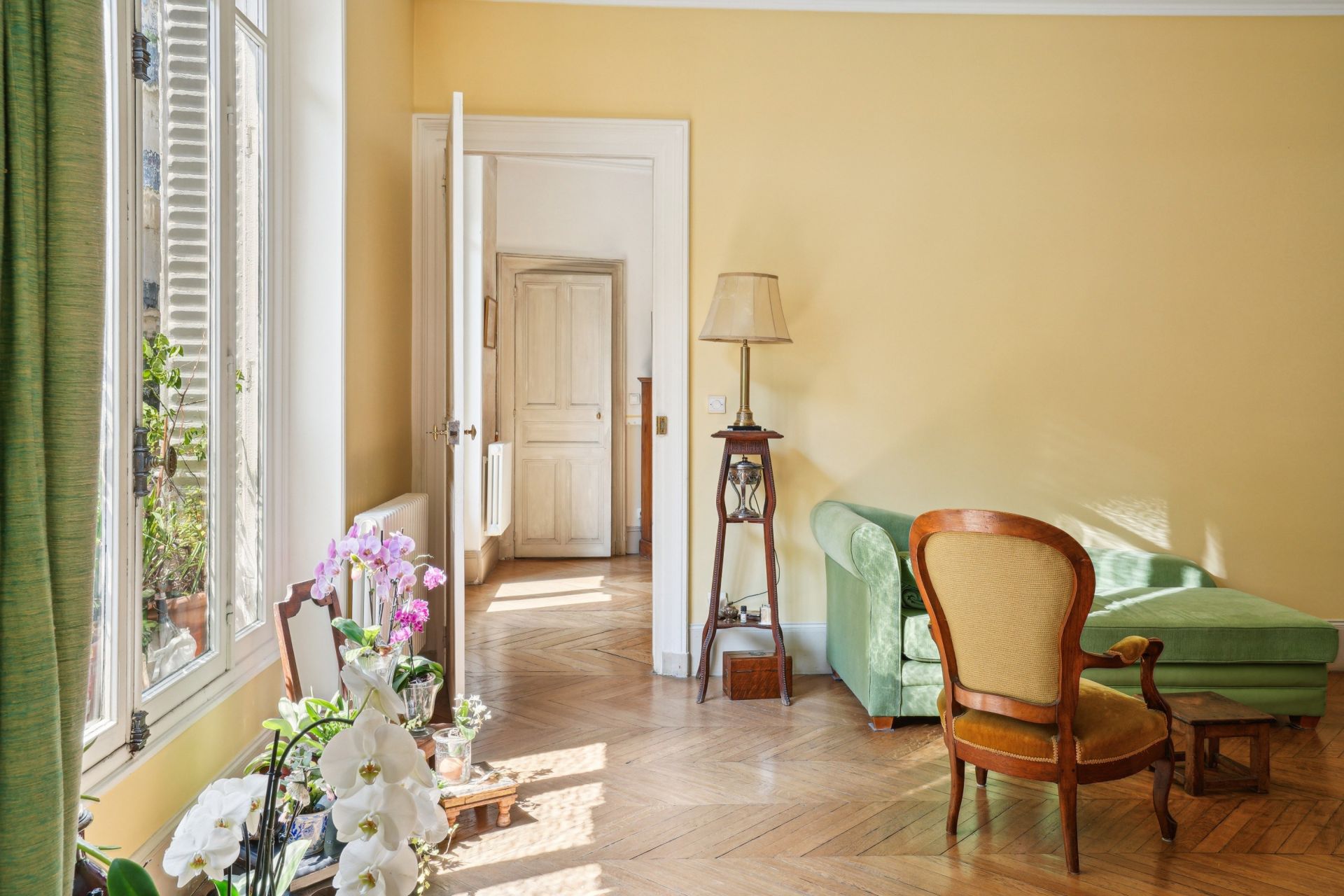 luxury apartment 5 Rooms for sale on PARIS (75006)