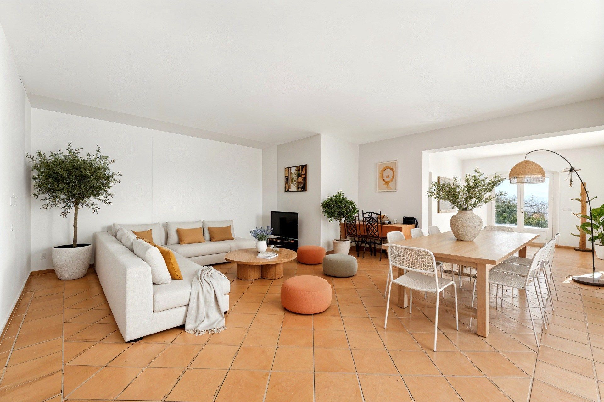 luxury house 6 Rooms for sale on CARQUEIRANNE (83320)
