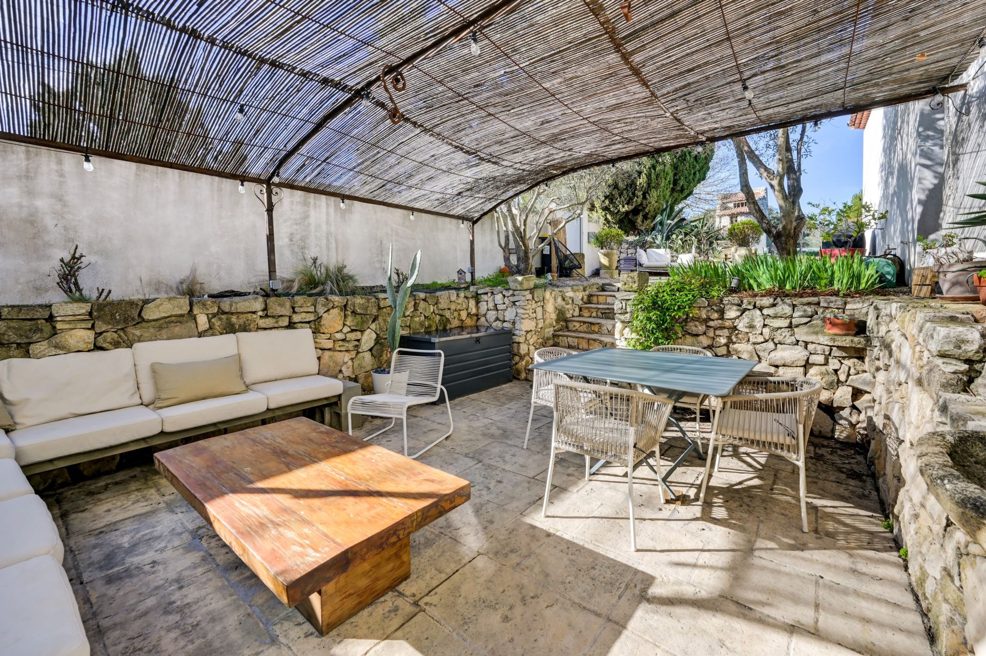 maison de luxe 7 Pièces en vente sur VENTABREN (13122)