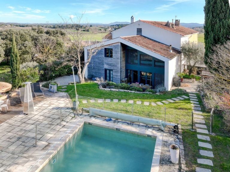 maison de luxe 7 Pièces en vente sur VENTABREN (13122)