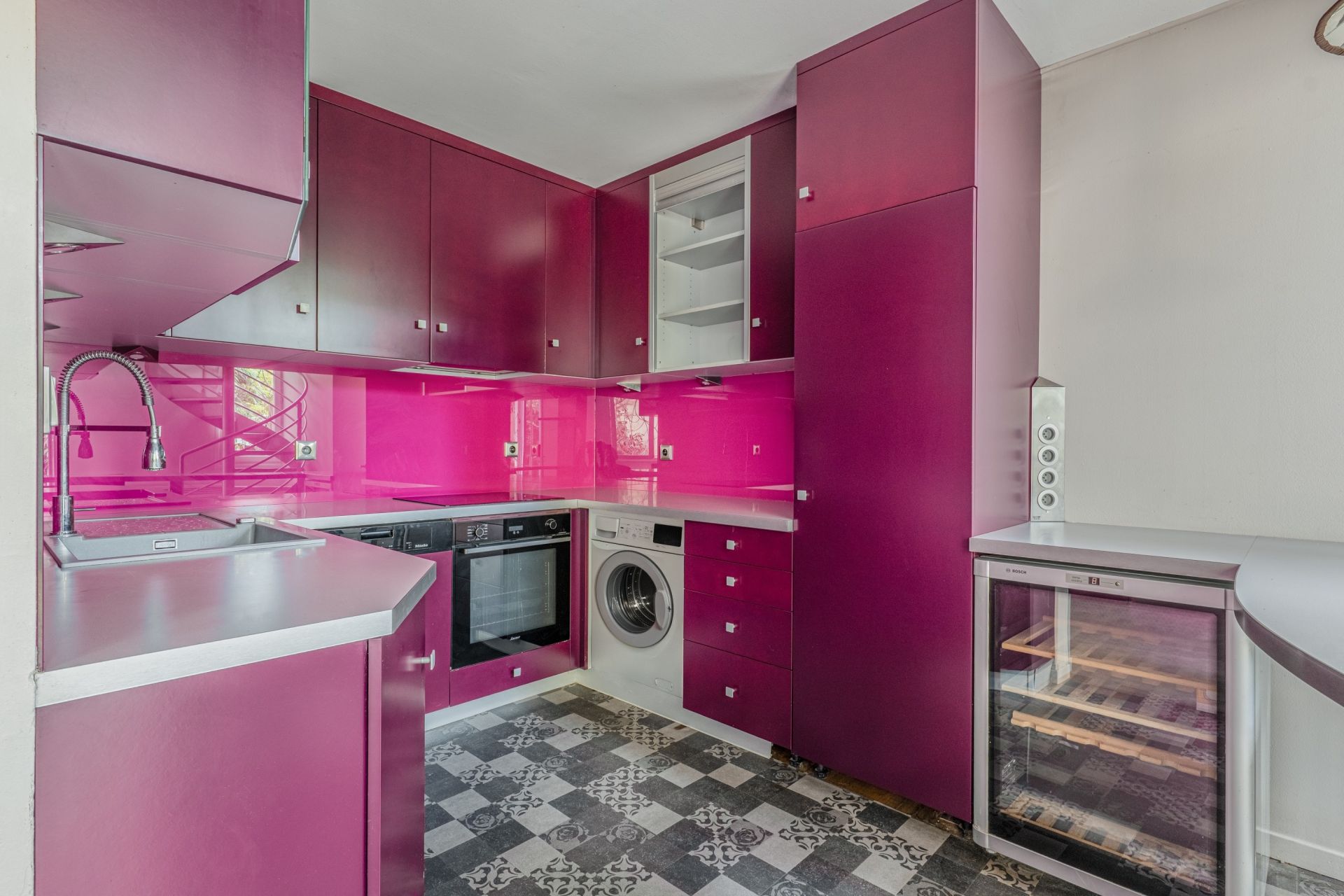 luxury house 3 Rooms for sale on LYON (69001)