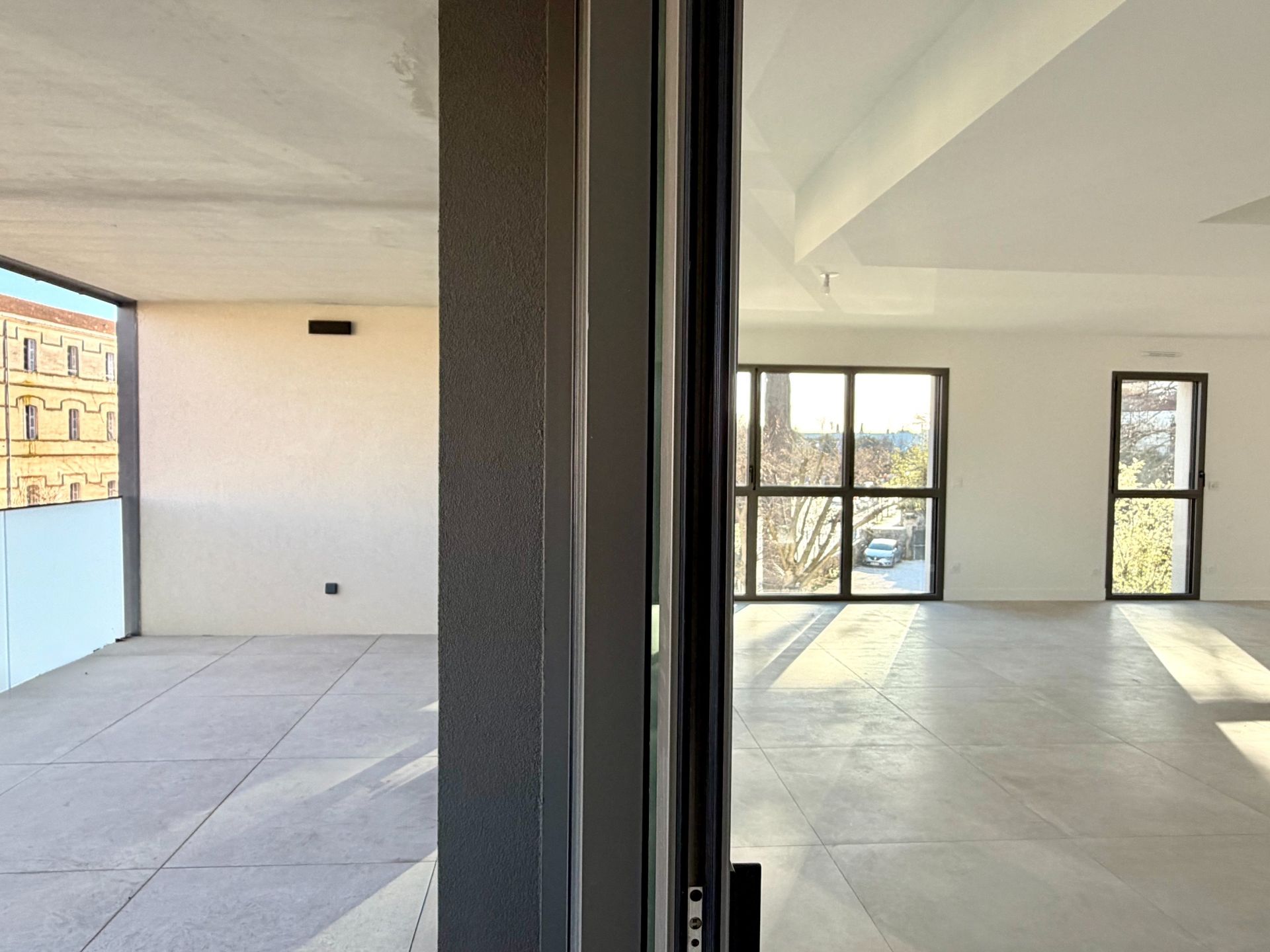 luxury apartment 4 Rooms for sale on MONTPELLIER (34090)