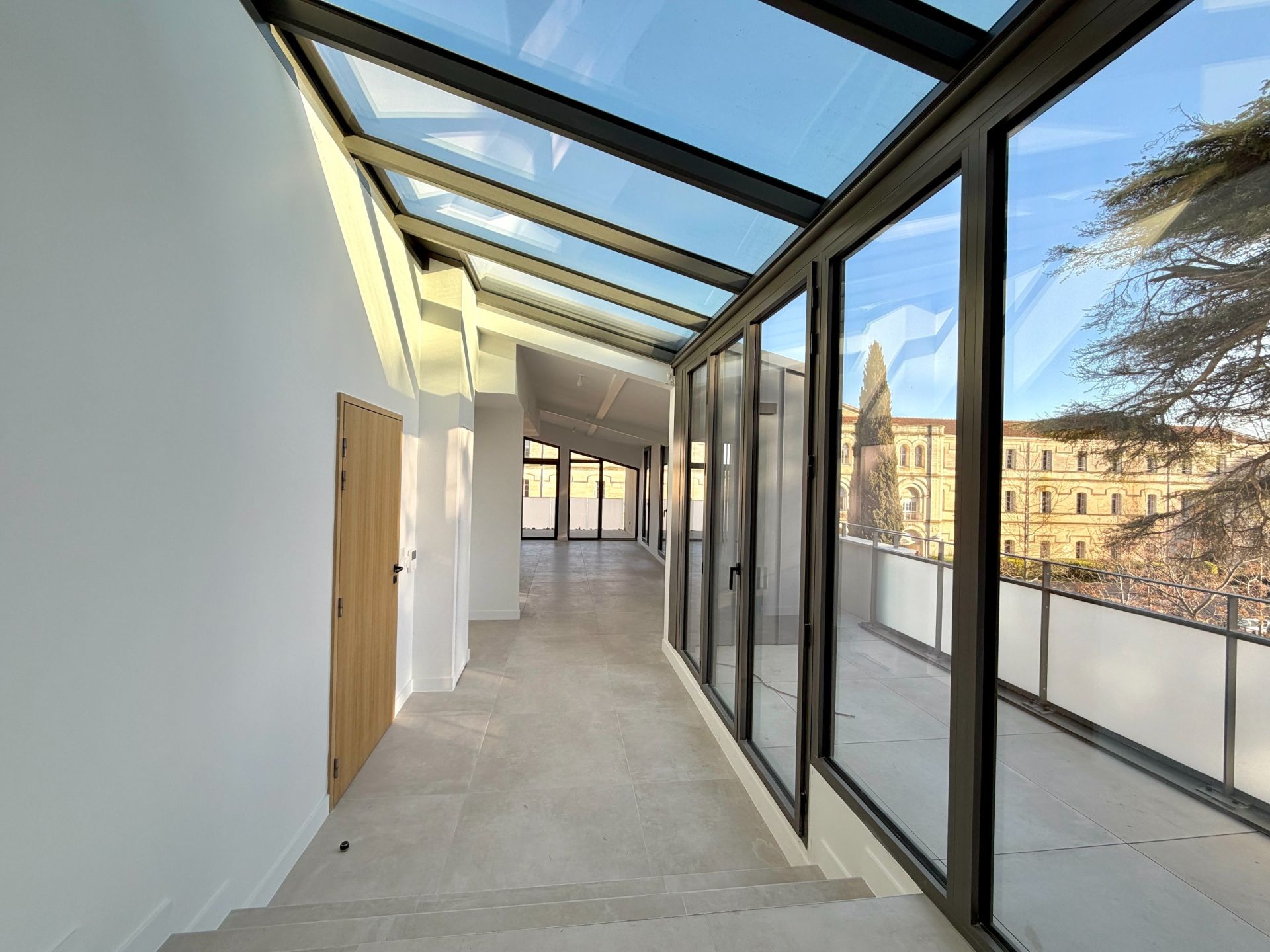 luxury apartment 7 Rooms for sale on MONTPELLIER (34090)