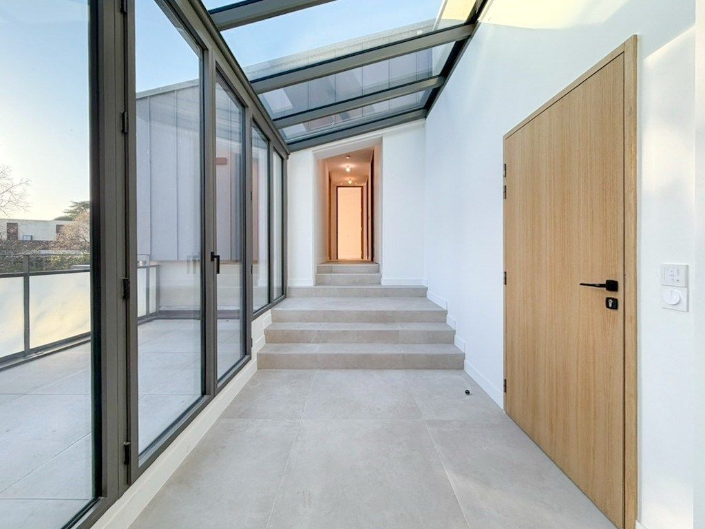 luxury apartment 7 Rooms for sale on MONTPELLIER (34090)