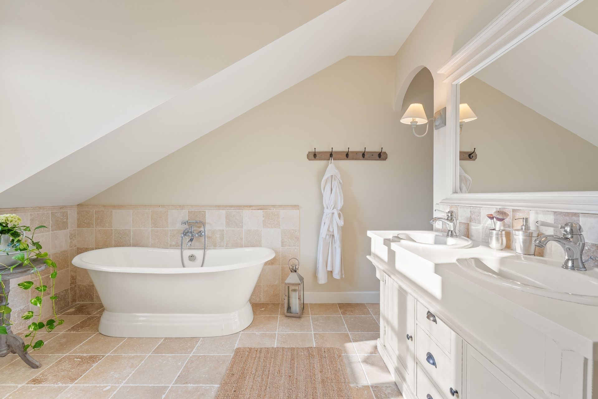 maison de luxe 10 Pièces en vente sur CHEVRY (01170)