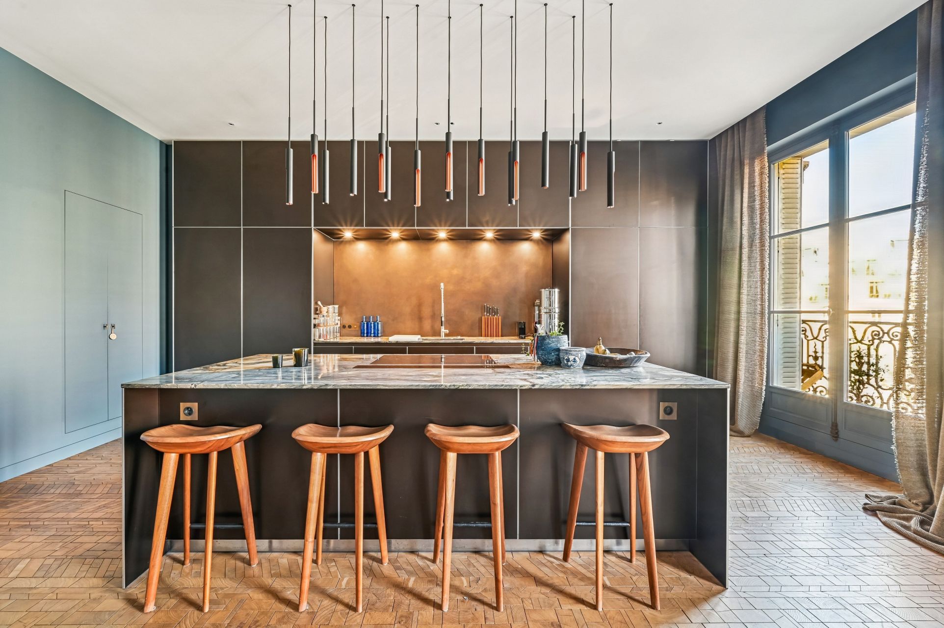 luxury apartment 8 Rooms for sale on PARIS (75016)