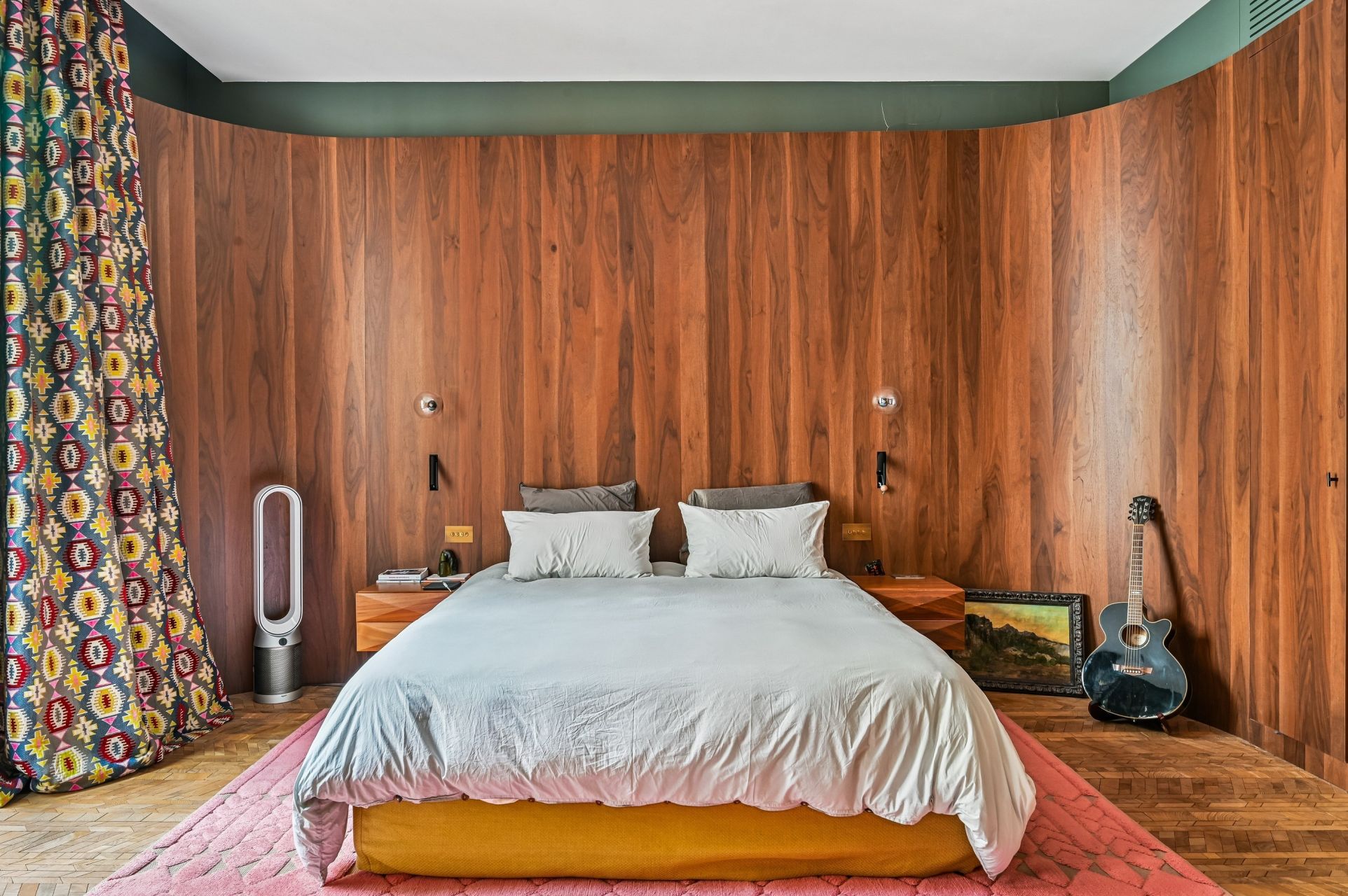 luxury apartment 8 Rooms for sale on PARIS (75016)