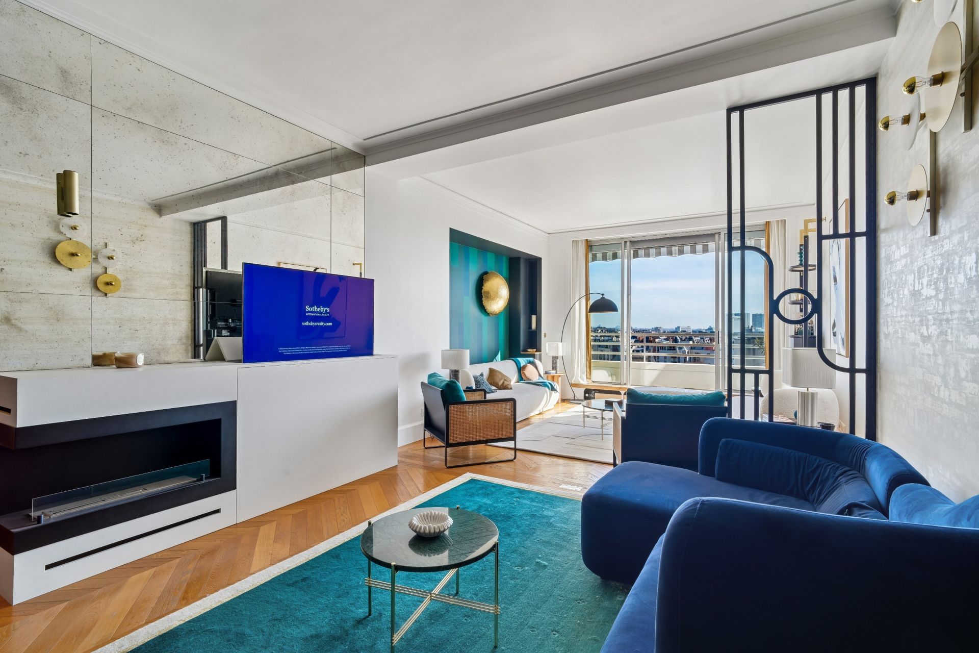 luxury apartment 6 Rooms for sale on PARIS (75016)