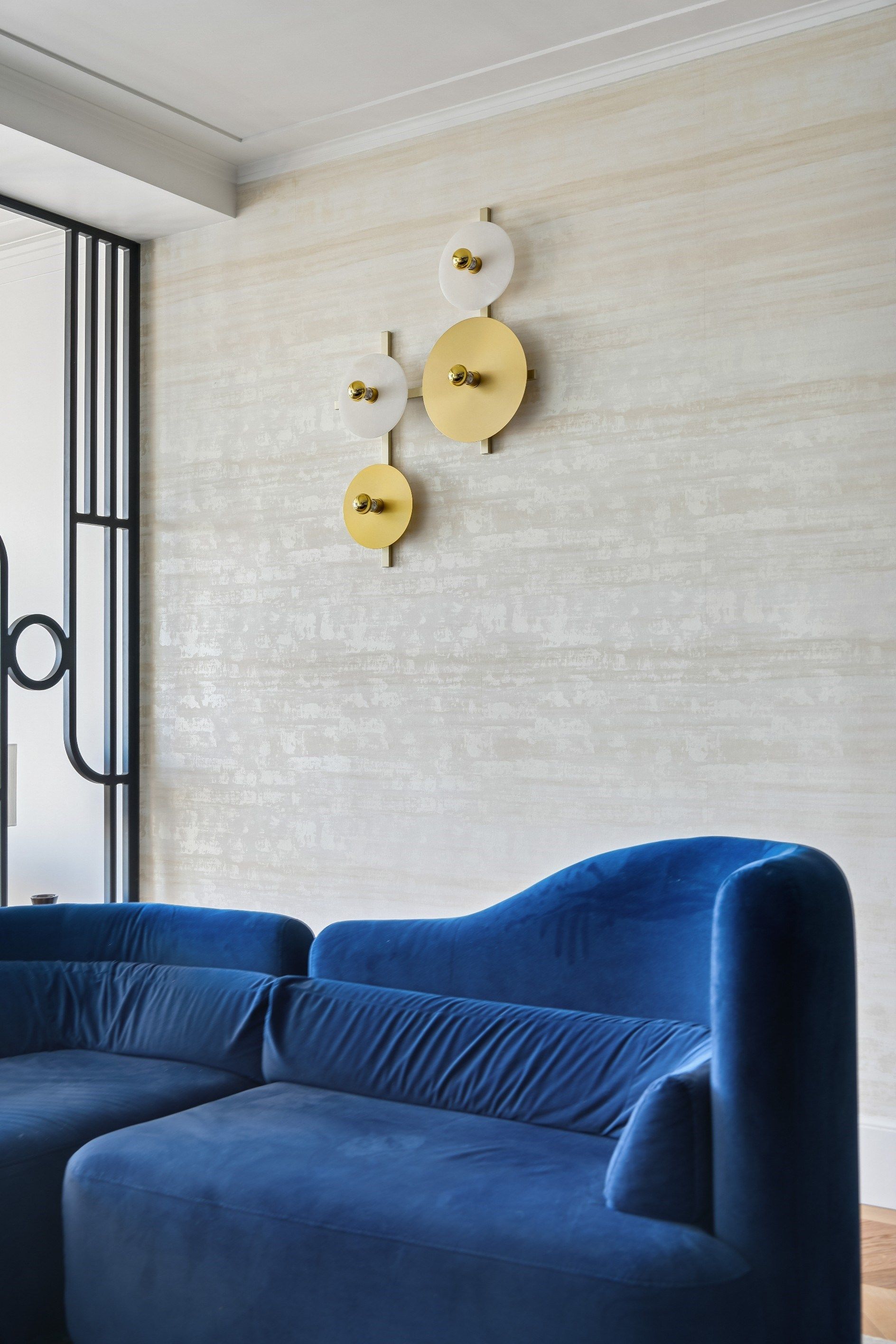 luxury apartment 6 Rooms for sale on PARIS (75016)